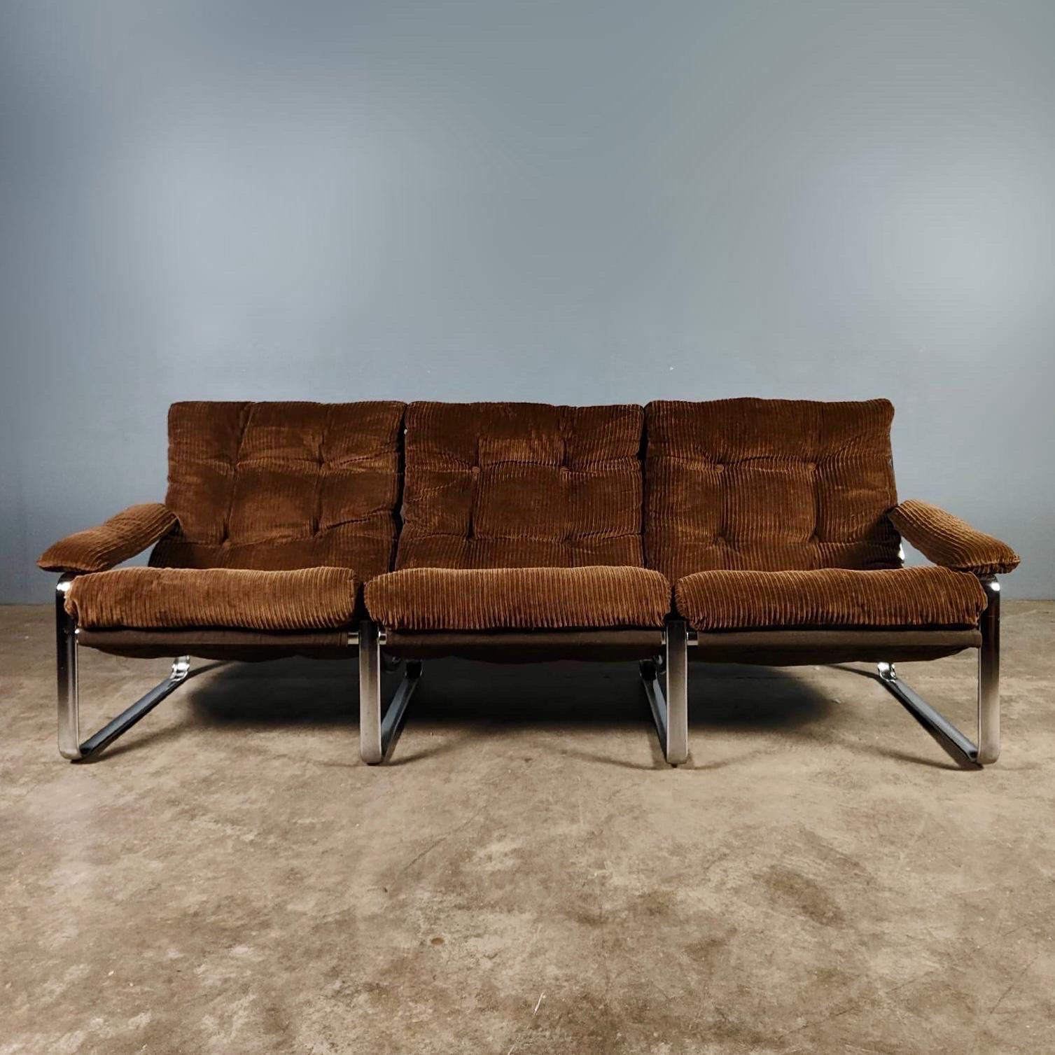 New Stock ✅

Mid Century Three Seater Brown Corduroy Sling Sofa By Gillis Lundgren For Ikea Vintage Retro MCM

Incredible and beautiful three seater sling sofa designed by famed Swedish mid century designer, Gillis Lundgren for Ikea made in the