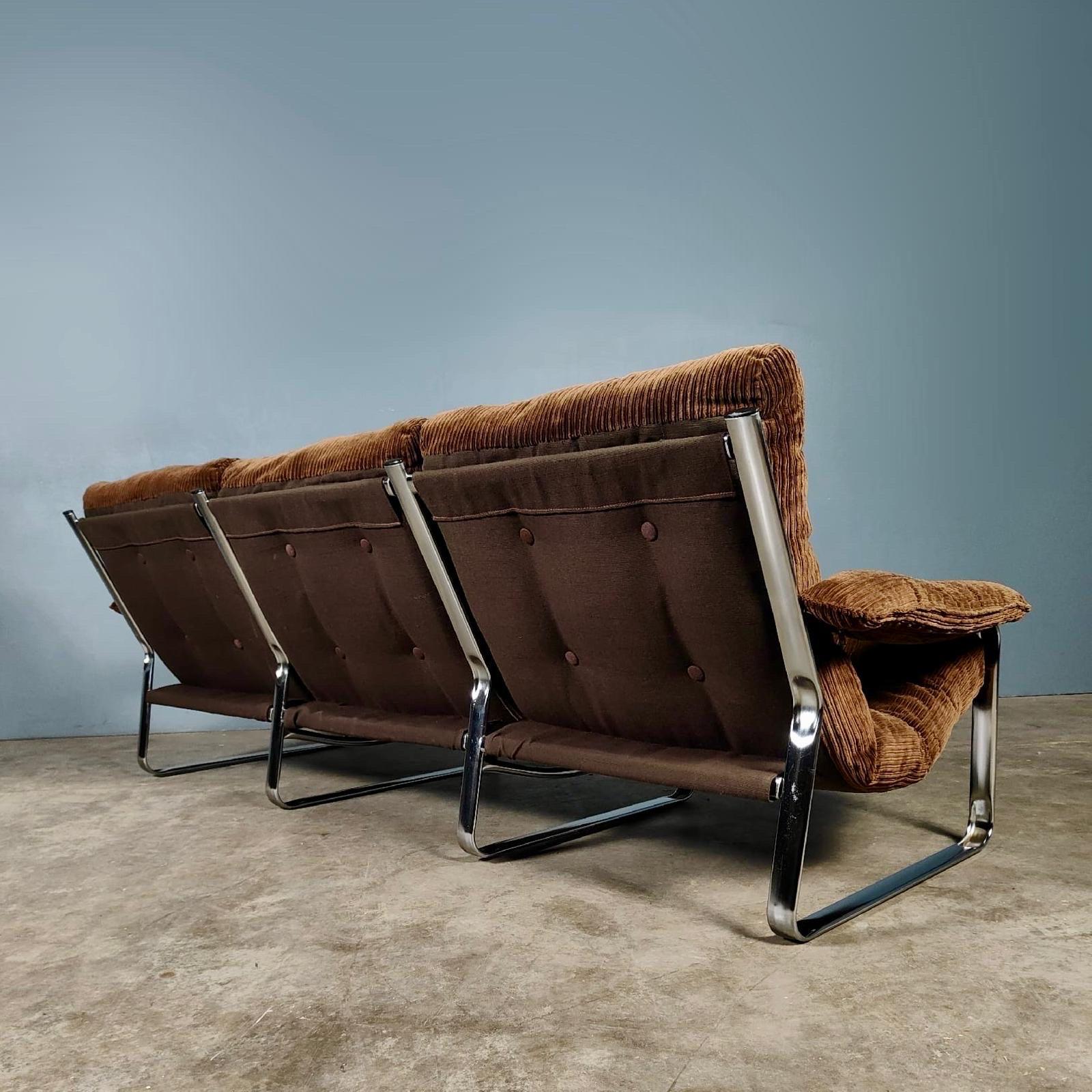 Mid Century Three Seater Brown Corduroy Sling Sofa By Gillis Lundgren For Ikea In Excellent Condition In Cambridge, GB