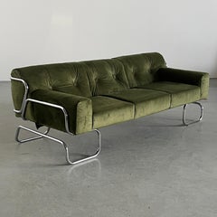 Mid-Century Three Seater Sofa in Green Velvet and Chromed Tubular Steel, 1970s