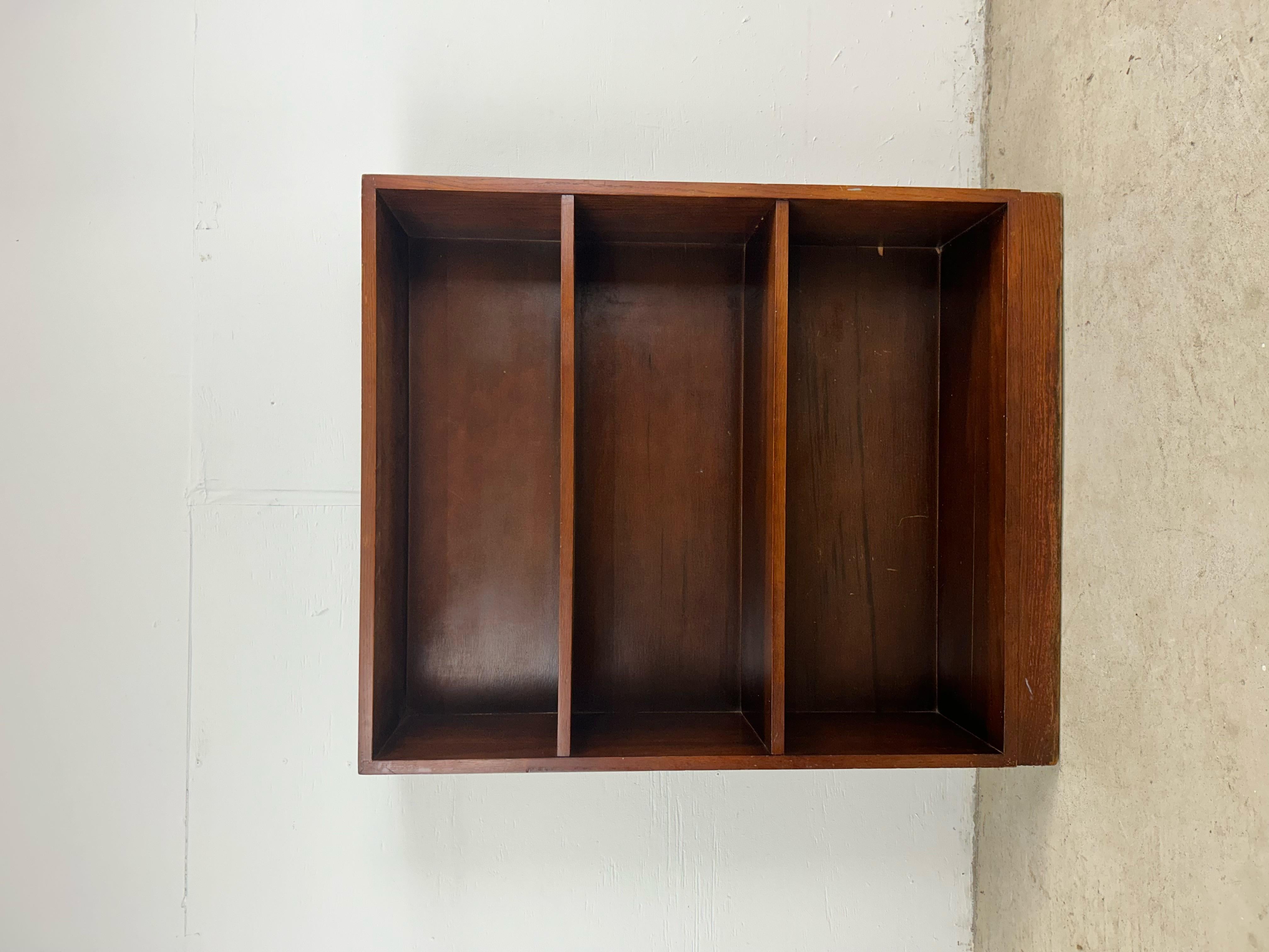 Mid Century Three Shelf Walnut Bookcase In Good Condition In Freehold, NJ