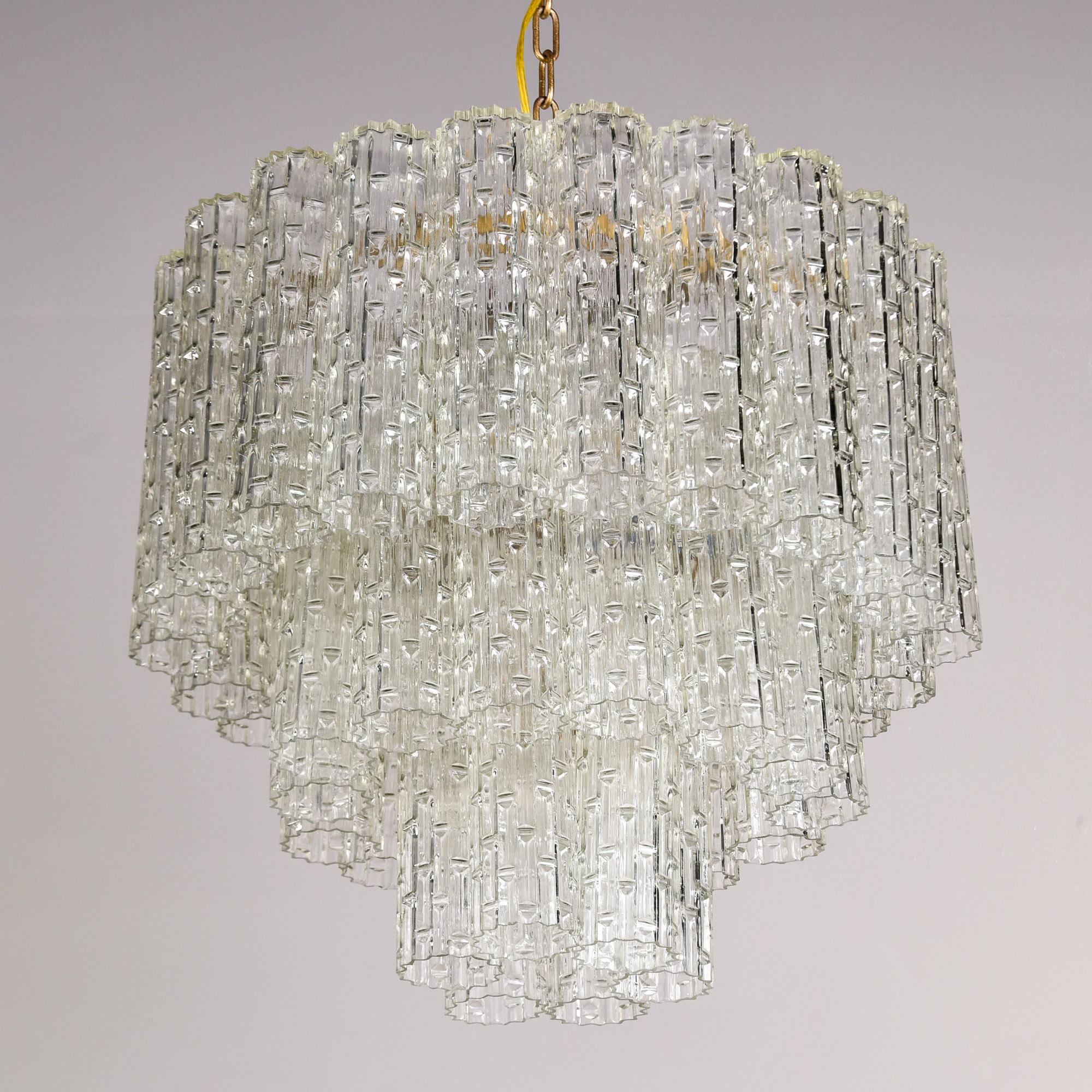 Mid Century Three Tier Italian Glass Tronchi Style Chandelier Attr Toni Zuccheri In Good Condition For Sale In Troy, MI