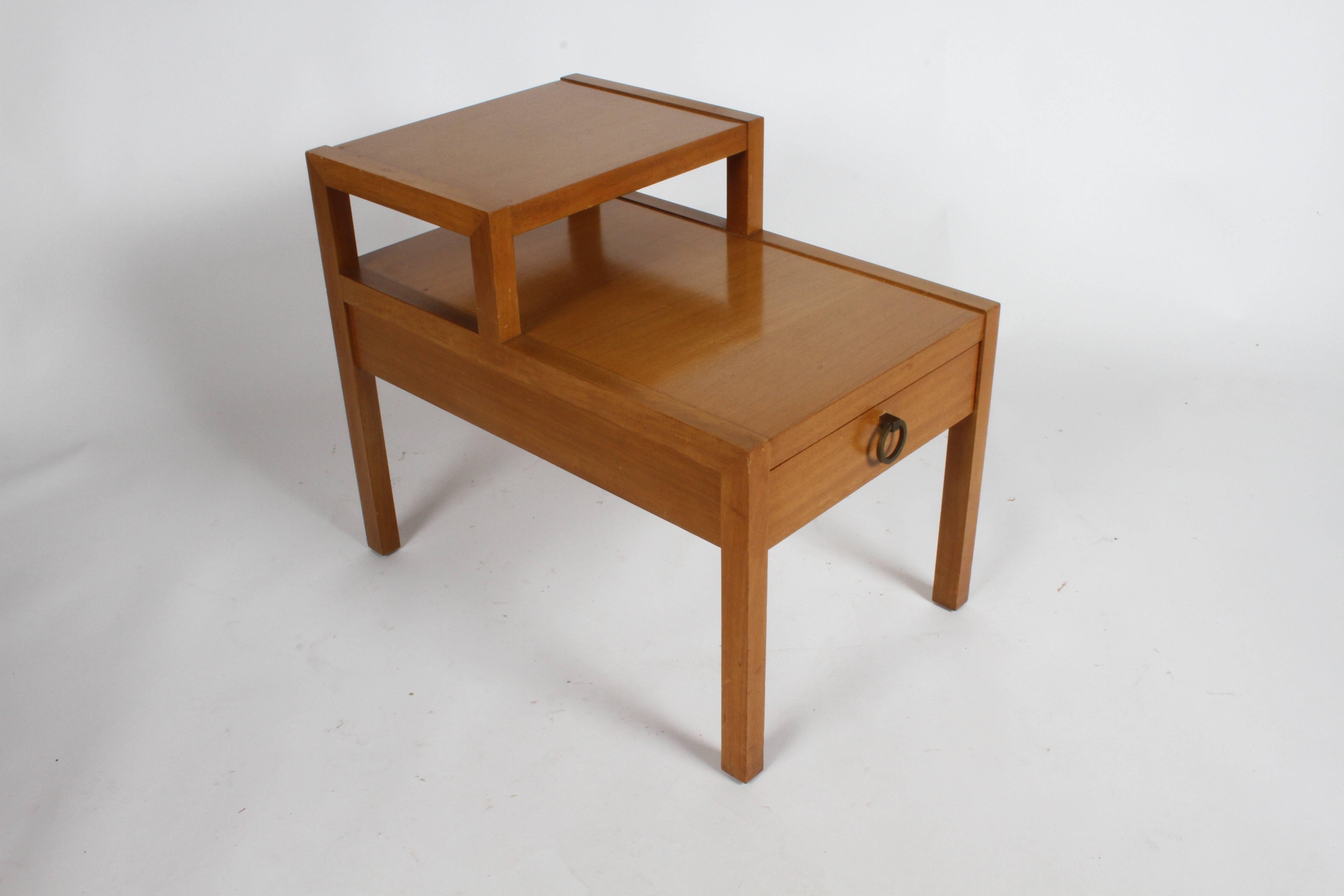 Mid-Century Modern Blonde Two Tiered End Table with Drawer and Brass Ring Pull In Good Condition For Sale In St. Louis, MO