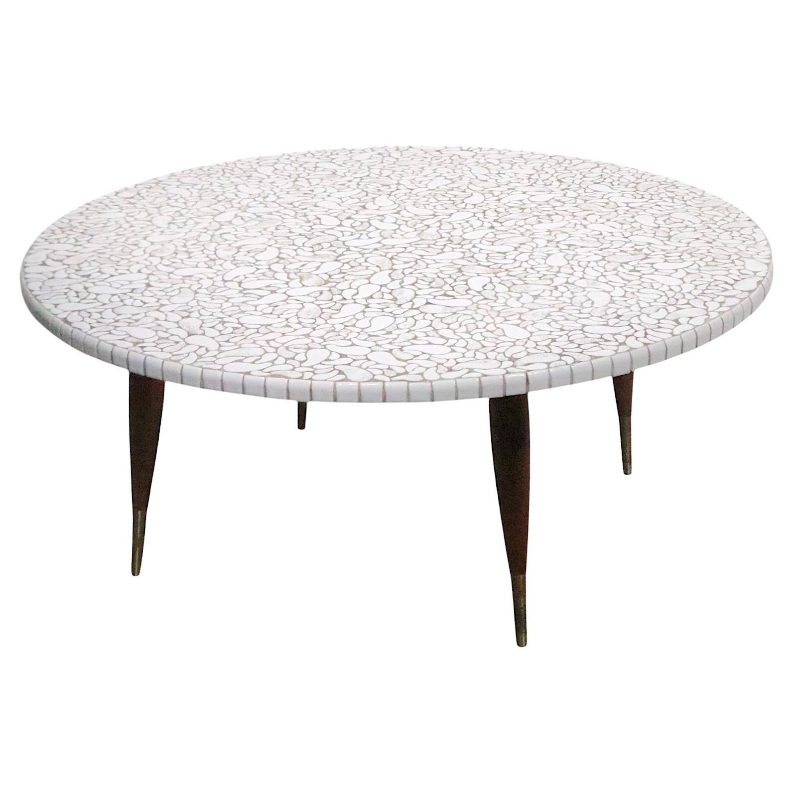 Japonais Table basse du milieu du siècle fabriquée au Japon vers les années 1950/60 en vente