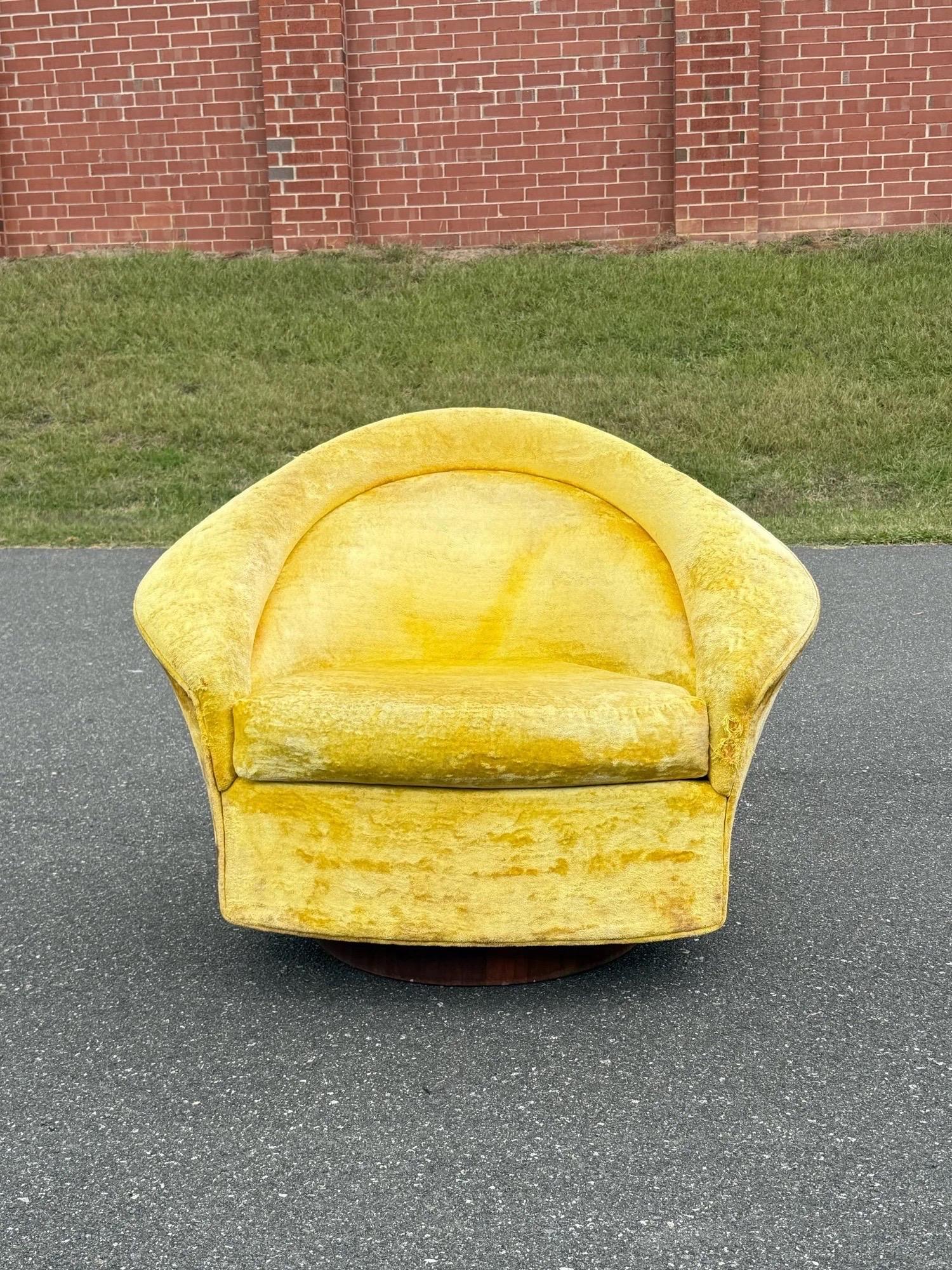 Américain Salon inclinable et pivotant du milieu du siècle par Adrian Pearsall - Single en vente