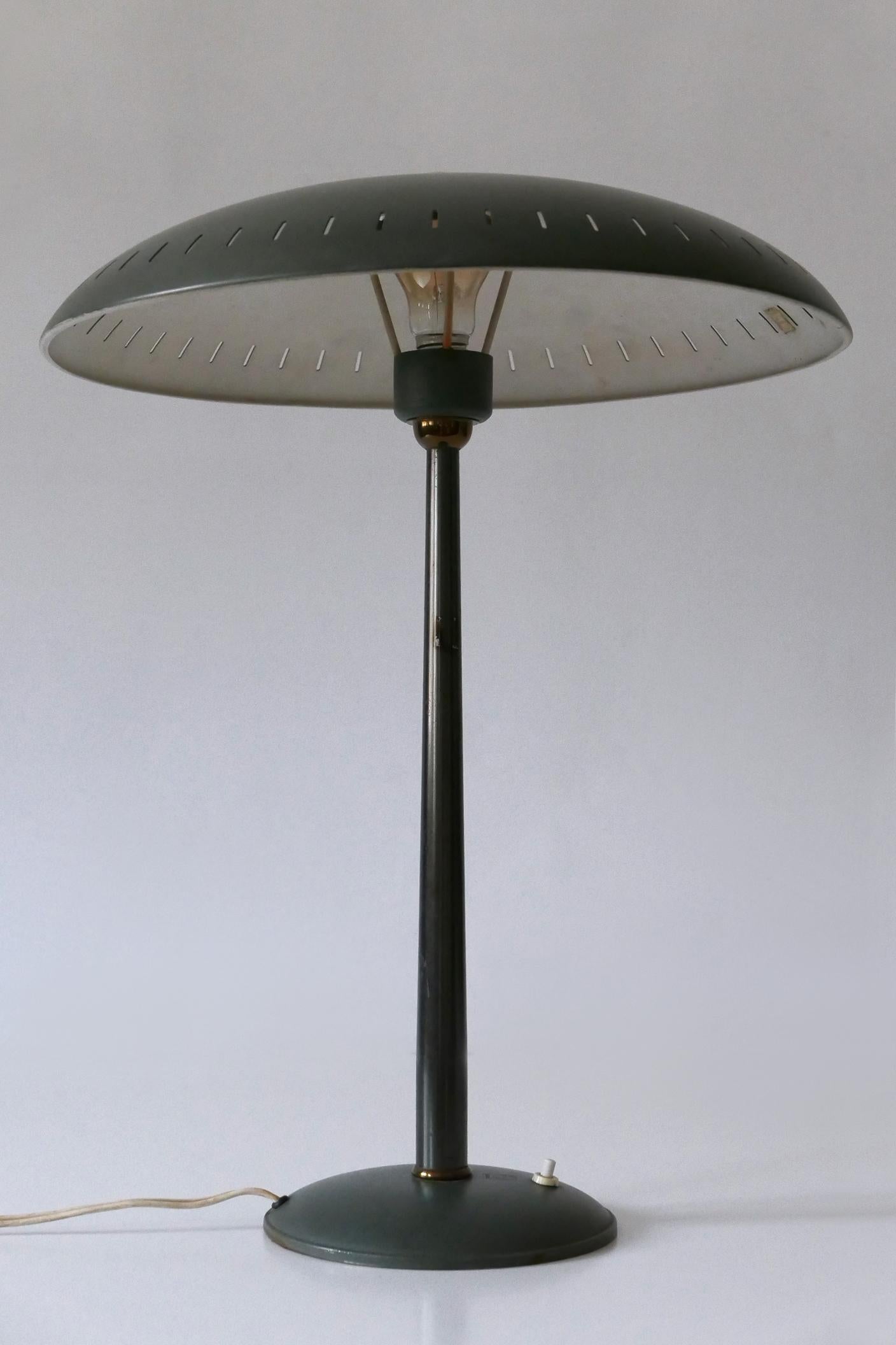 Mid-Century Timor Table Lamp or Desk Light by Louis Kalff for Philips 1950s For Sale 7