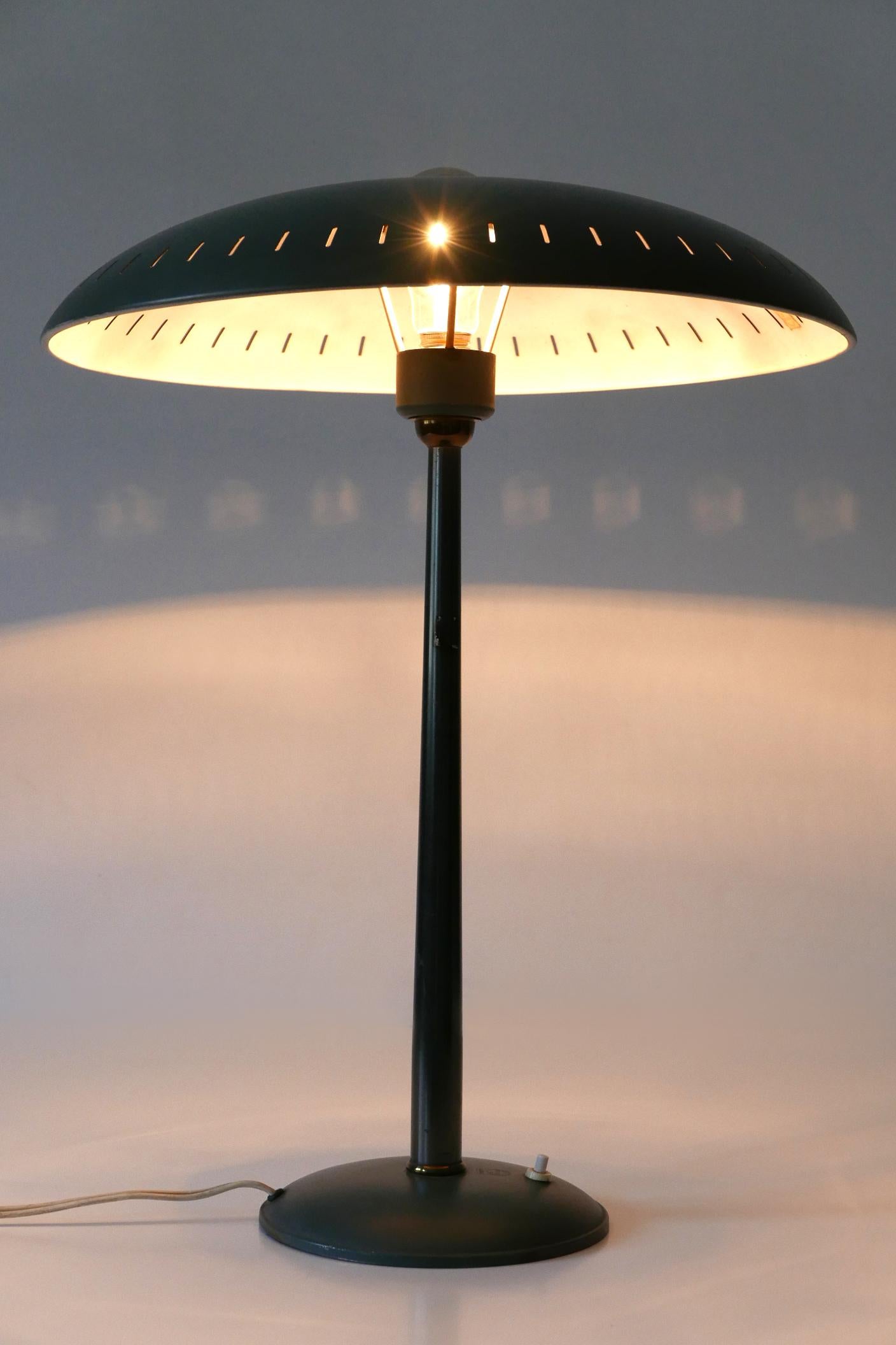 Lampe de table ou lampe de bureau Timor du milieu du siècle par Louis Kalff pour Philips, années 1950 en vente 8