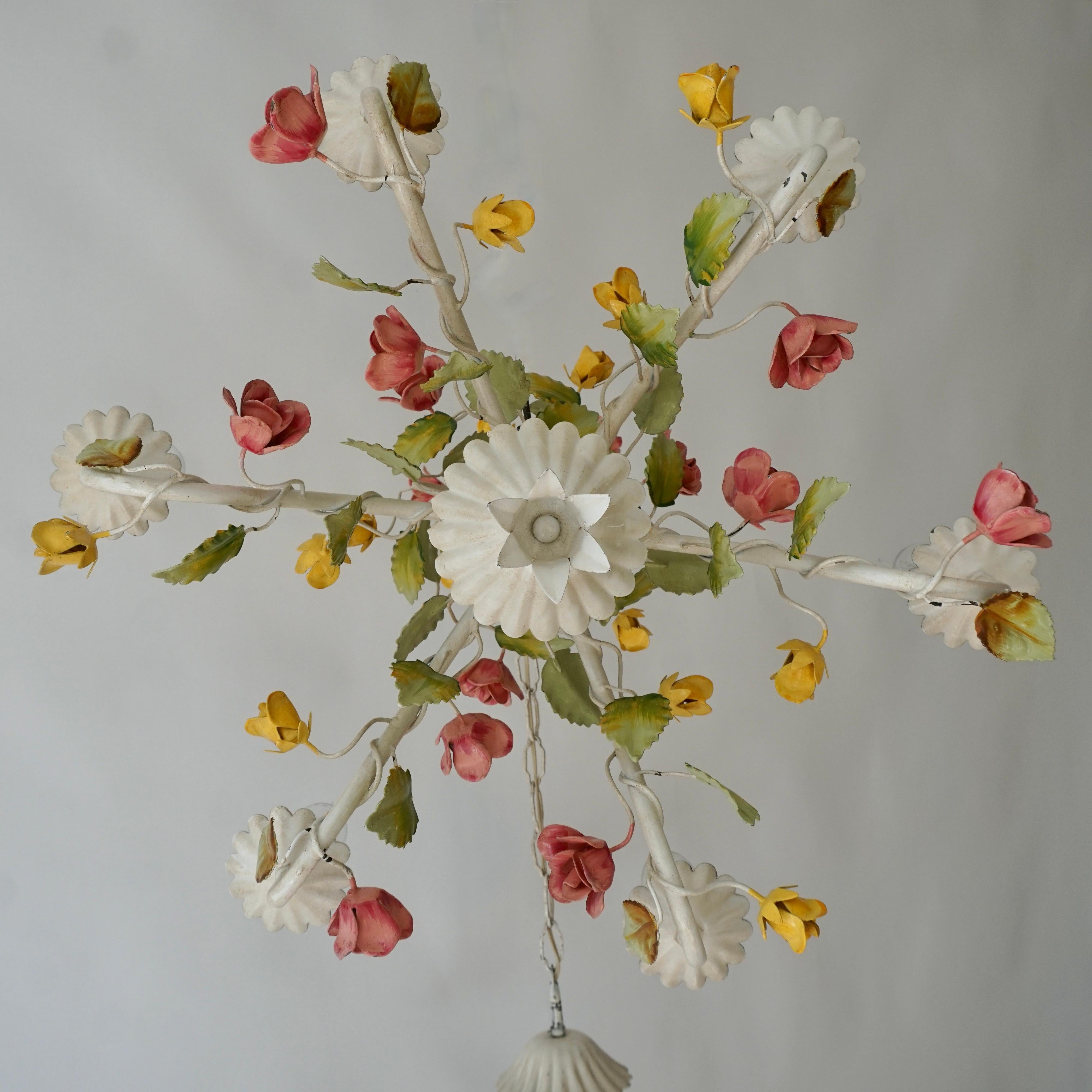 Mid Century Tole Italian Flower Six-Light Chandelier For Sale 3