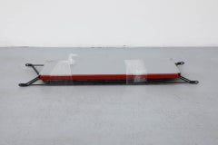 Mehrfarbiger Regalschrank im Tomado-Stil aus der Mitte des Jahrhunderts mit roten und grauen Einlegeböden