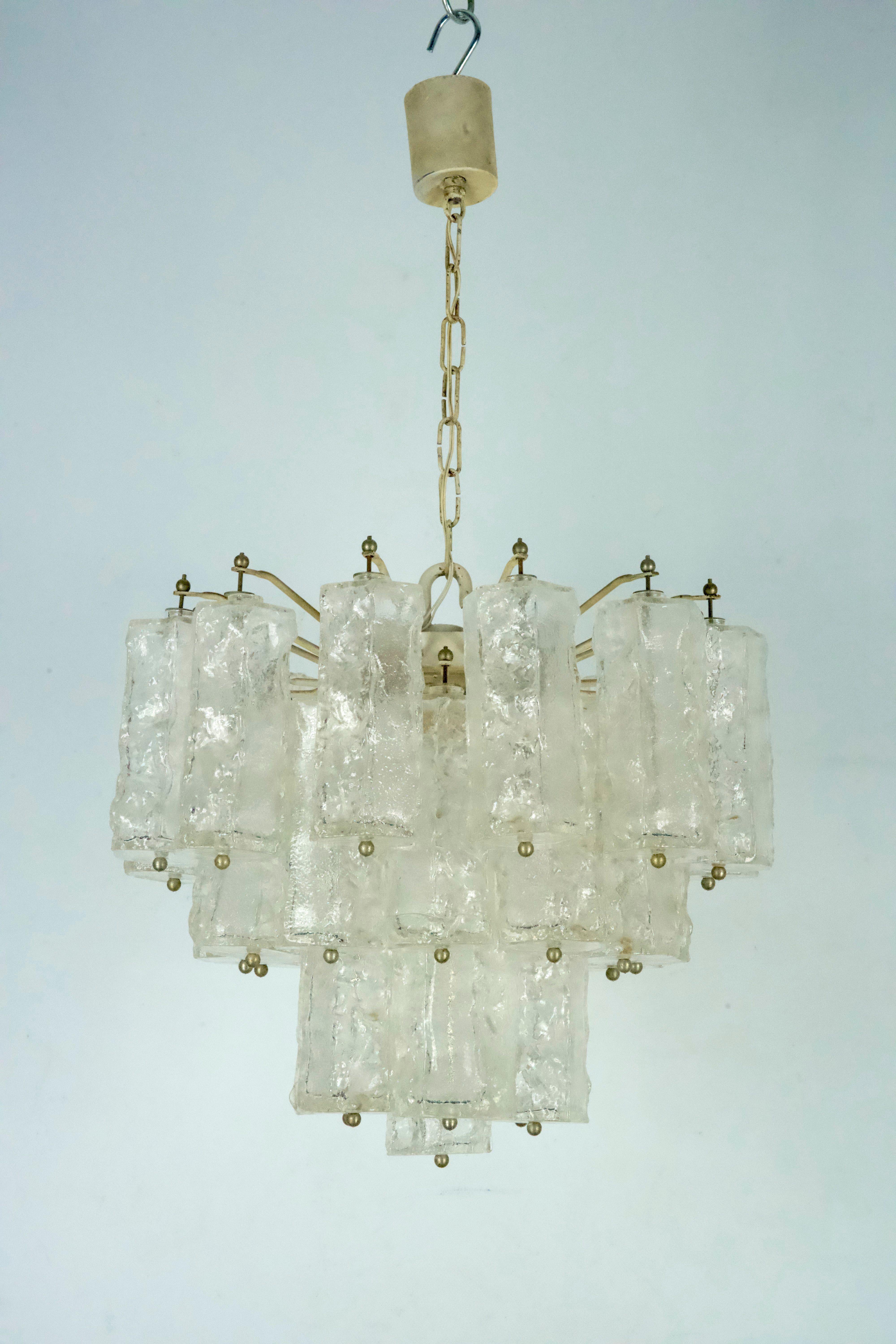 Mid-Century Toni Zuccheri for Venini, corteccia murano glass chandelier. 1960s For Sale 7