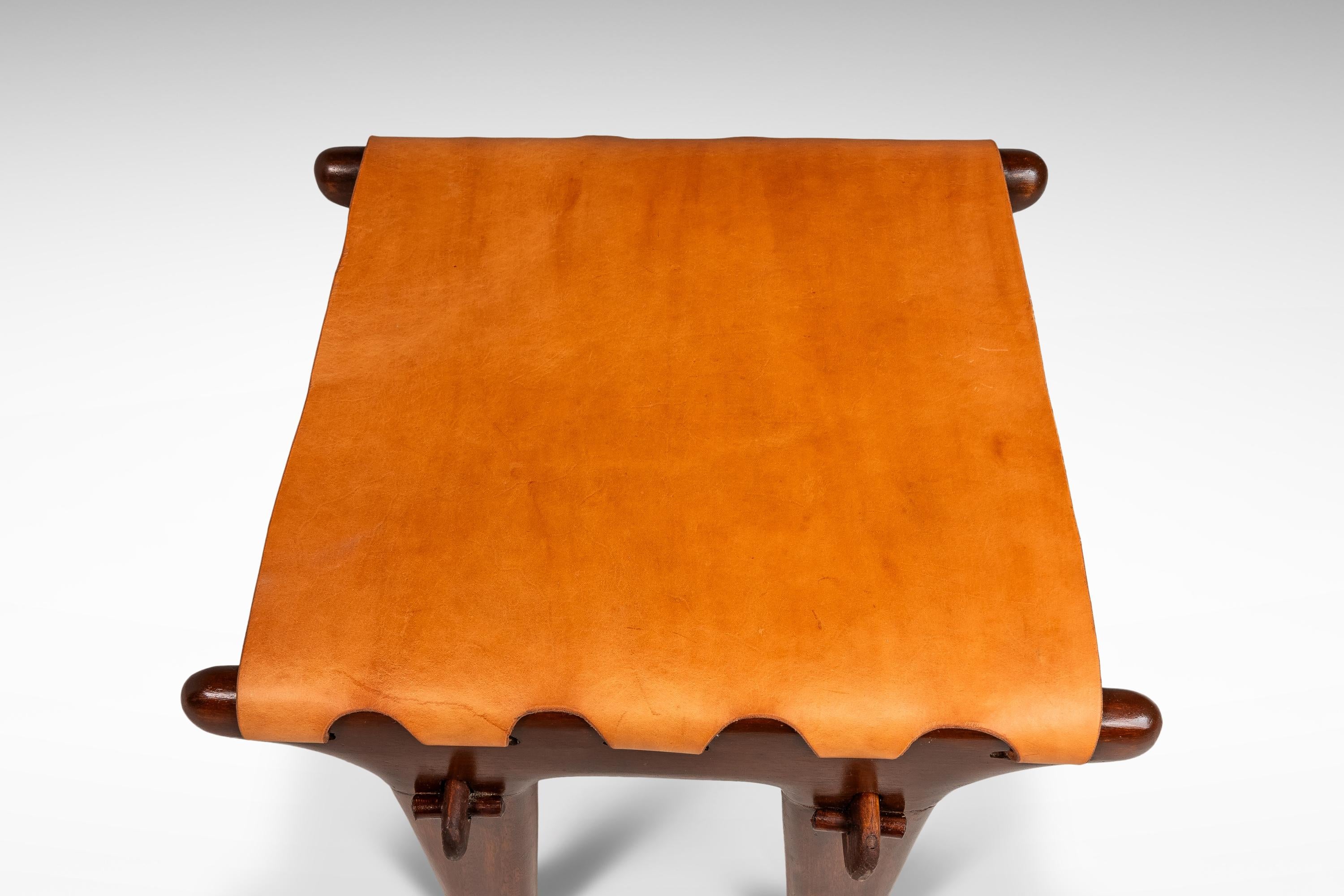 Mid-Century Tooled Leather Sling Ottoman by Angel Pazmino, Ecuador, c. 1960s For Sale 10