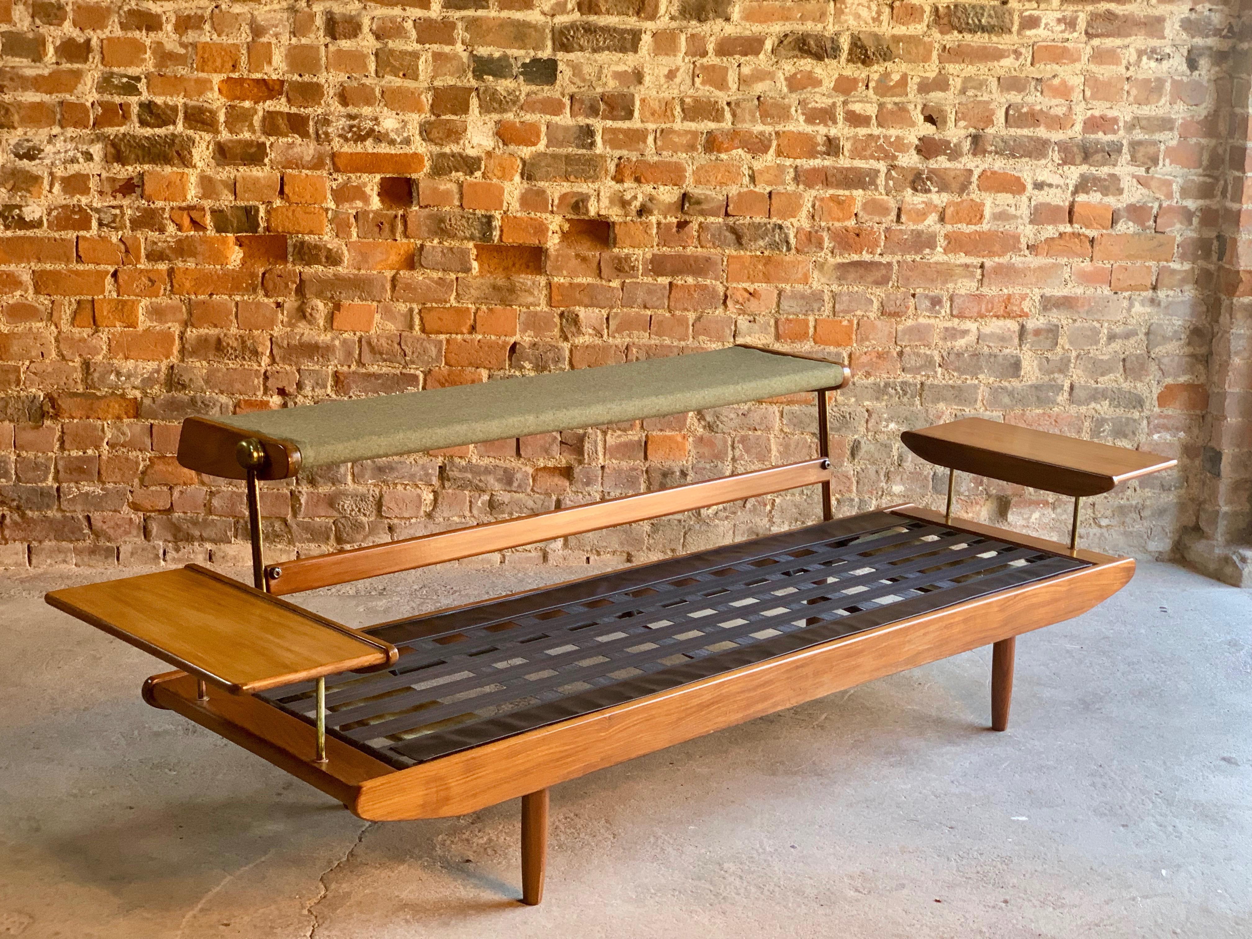 Divano-letto in teak afromosia di Toothill 'Wentworth', circa 1960 4