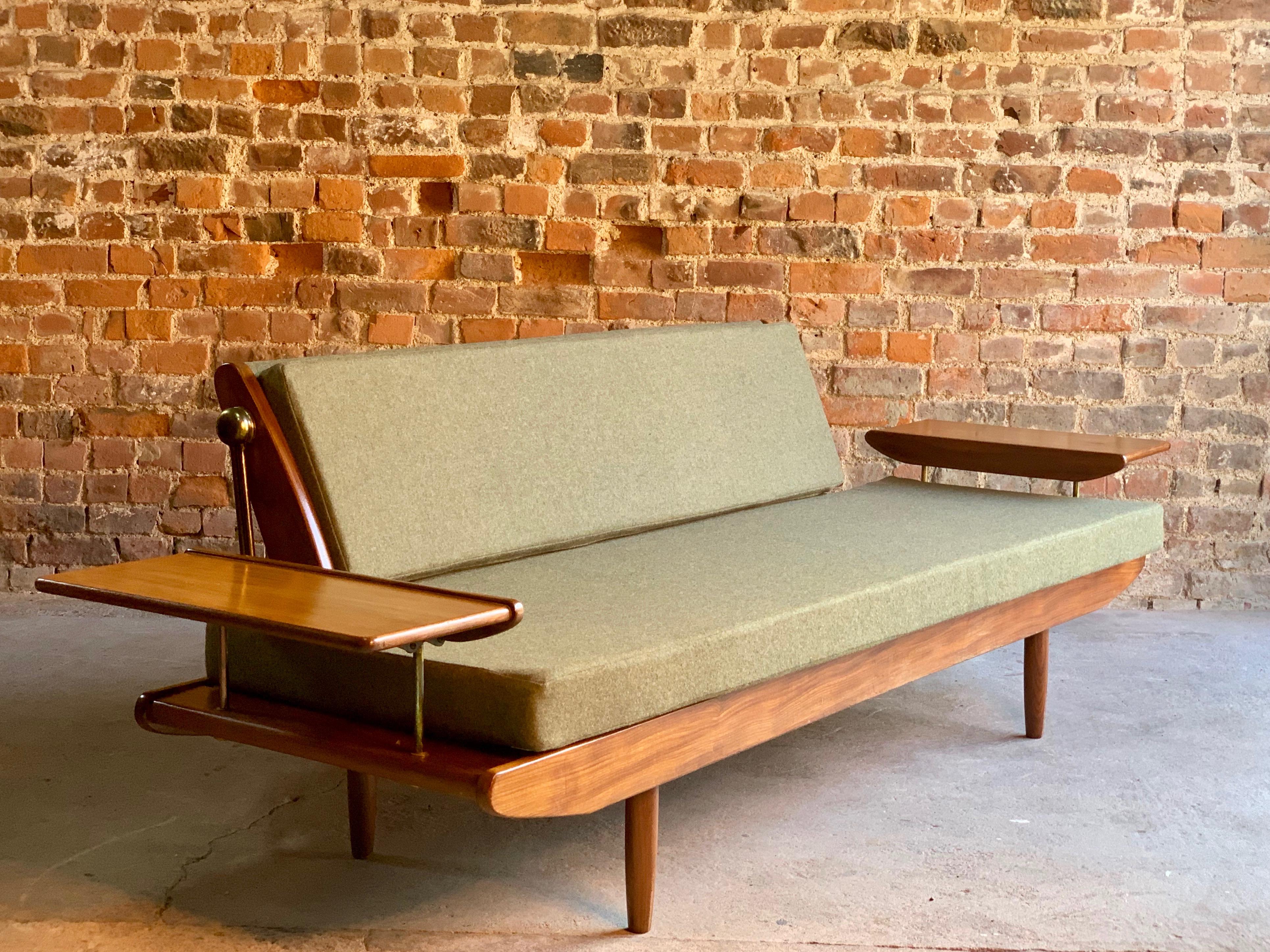 Divano-letto in teak afromosia 