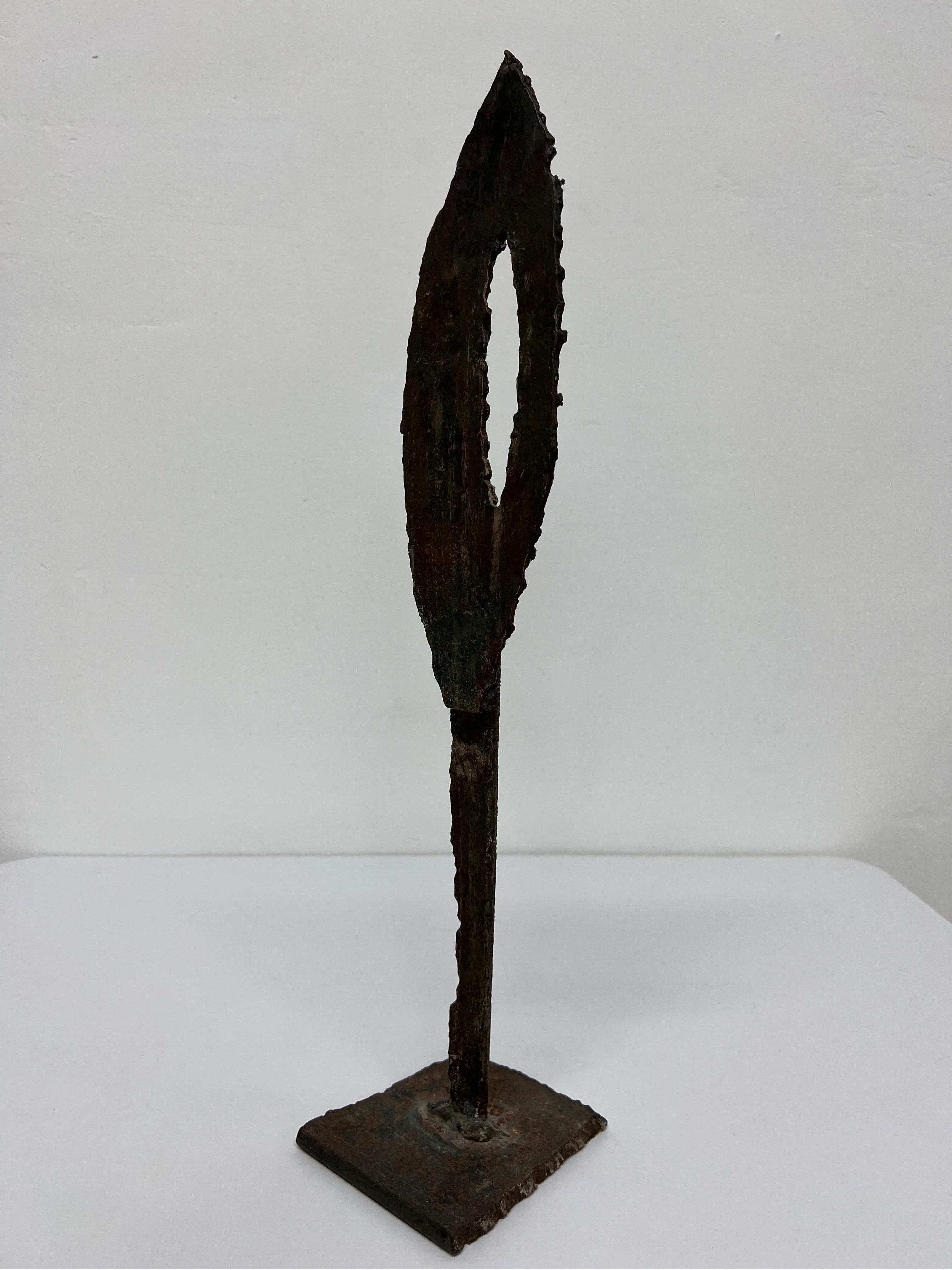 Mid-Century Torch Cut and Welded Steel Spear Sculpture For Sale 1