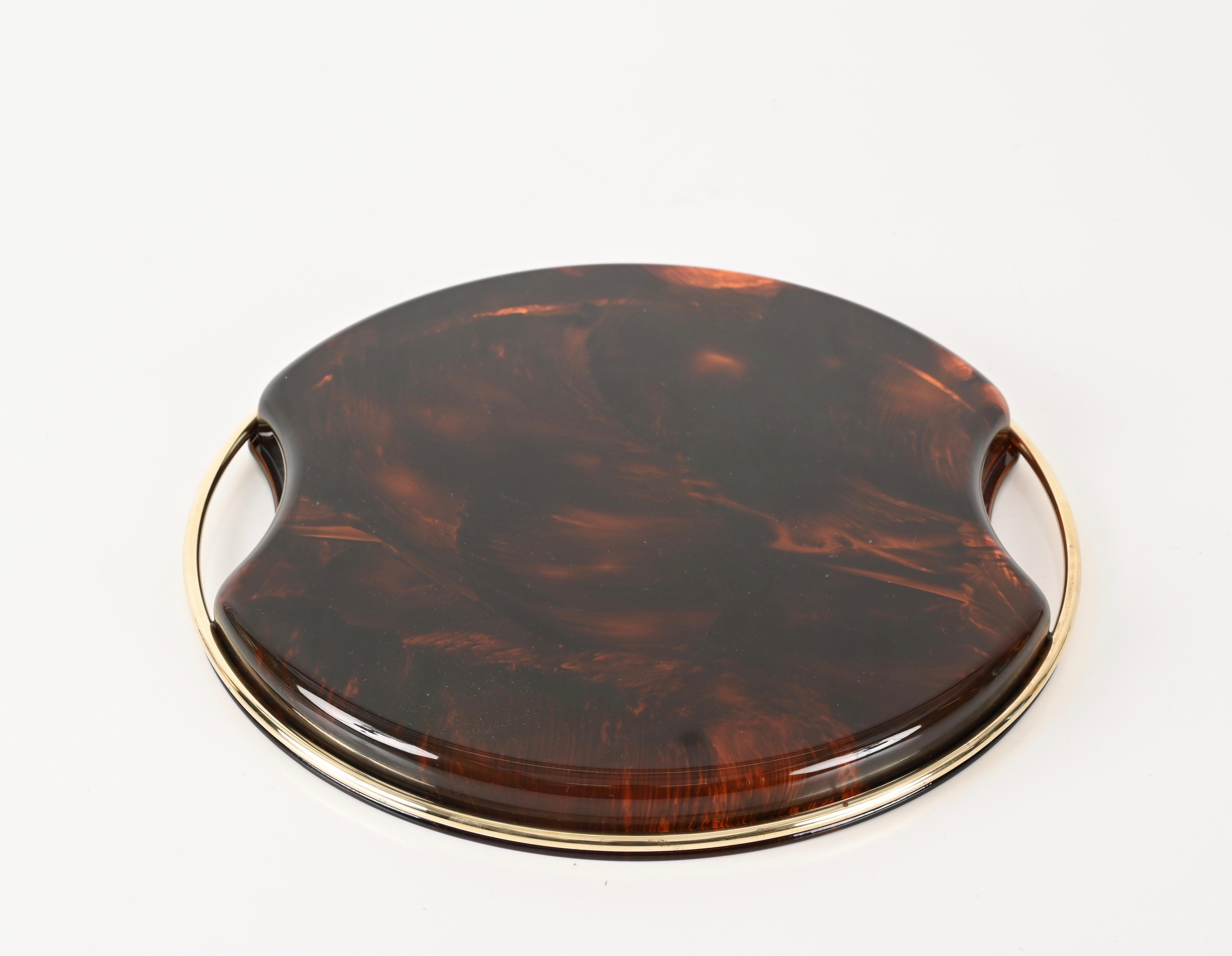 Mid-Century Tortoiseshell Lucite and Brass Serving Tray by Guzzini, Italy 1970s For Sale 1