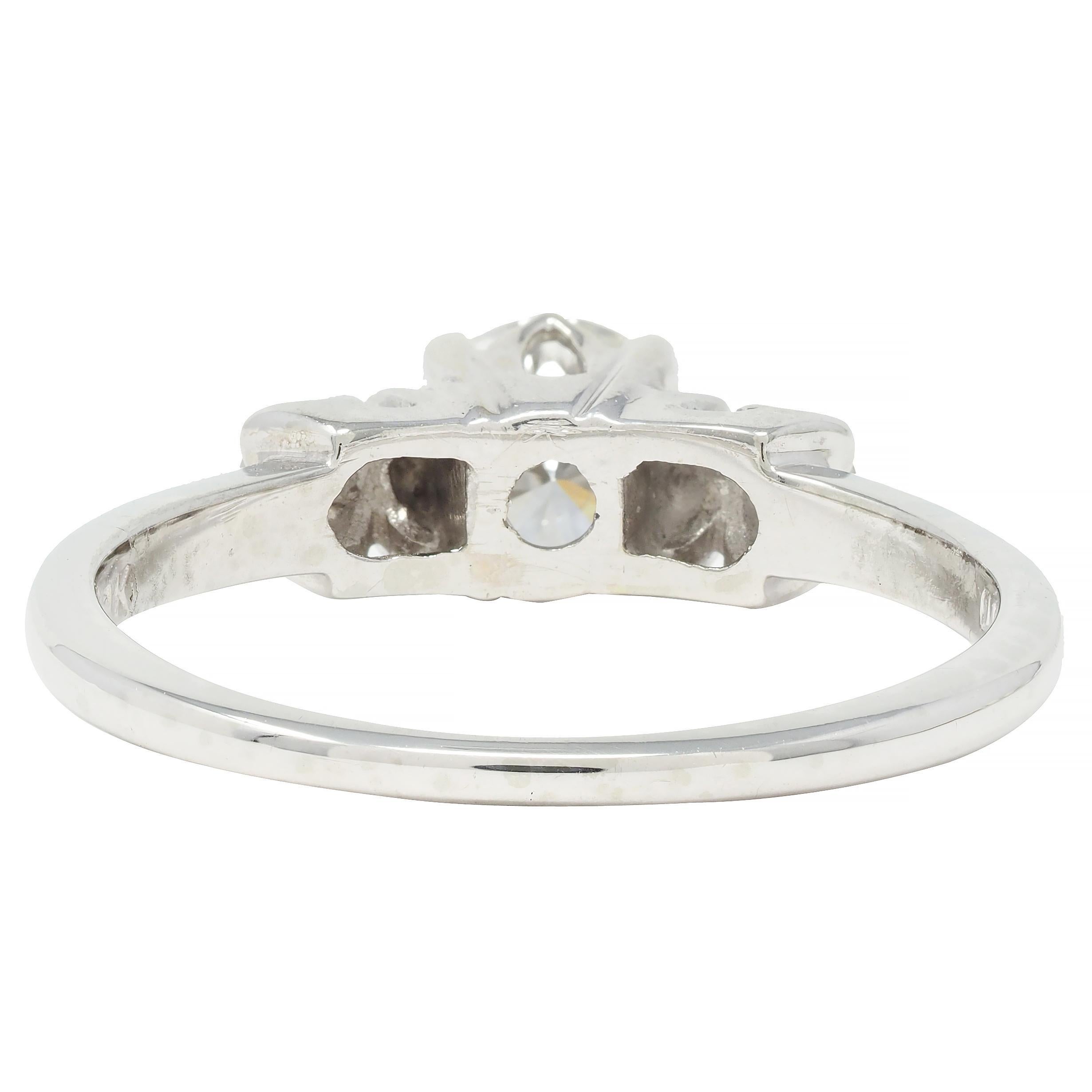 Women's or Men's Mid-Century Transitional Cut Diamond 18 Karat White Gold Vintage Engagement Ring For Sale