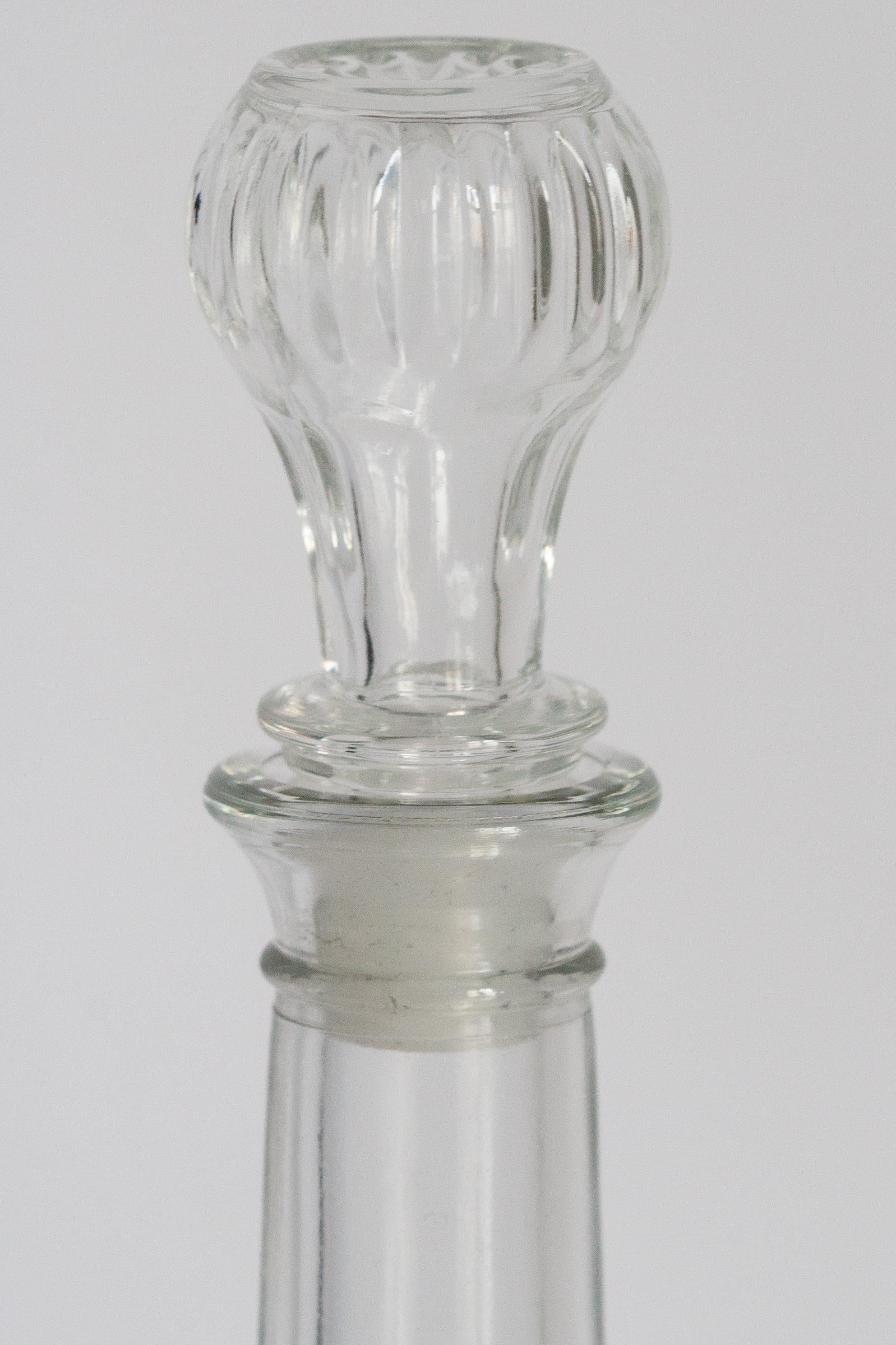 Mid-Century Transparent Glass Decanter with Stopper, Europe, 1960s In Good Condition For Sale In 05-080 Hornowek, PL
