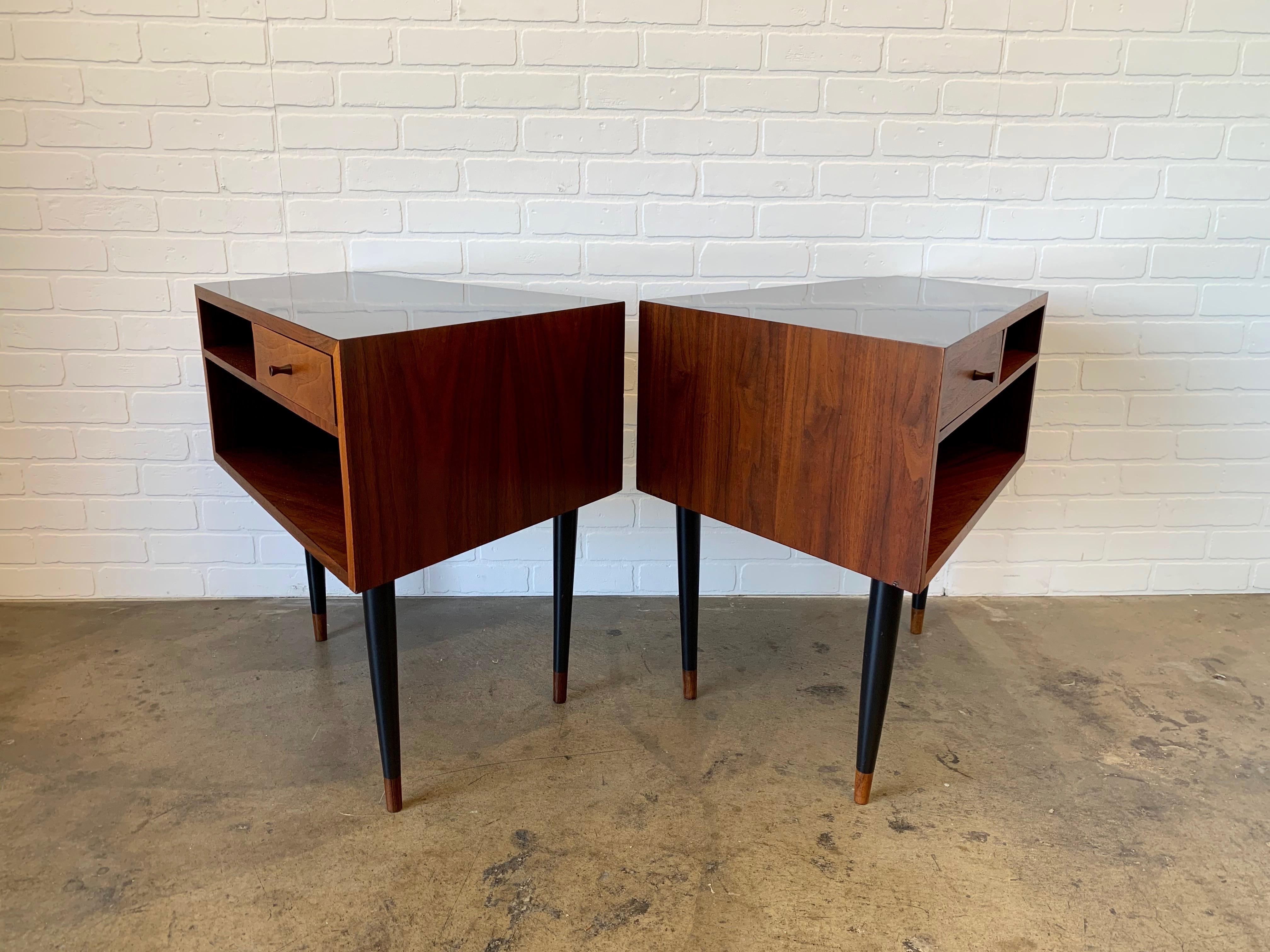 Laminate Midcentury Trapezoidal Shaped Nightstands