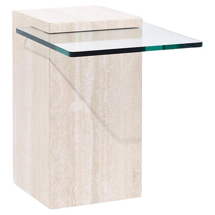 Mid Century Beistelltisch aus Travertin und Glas im Angebot