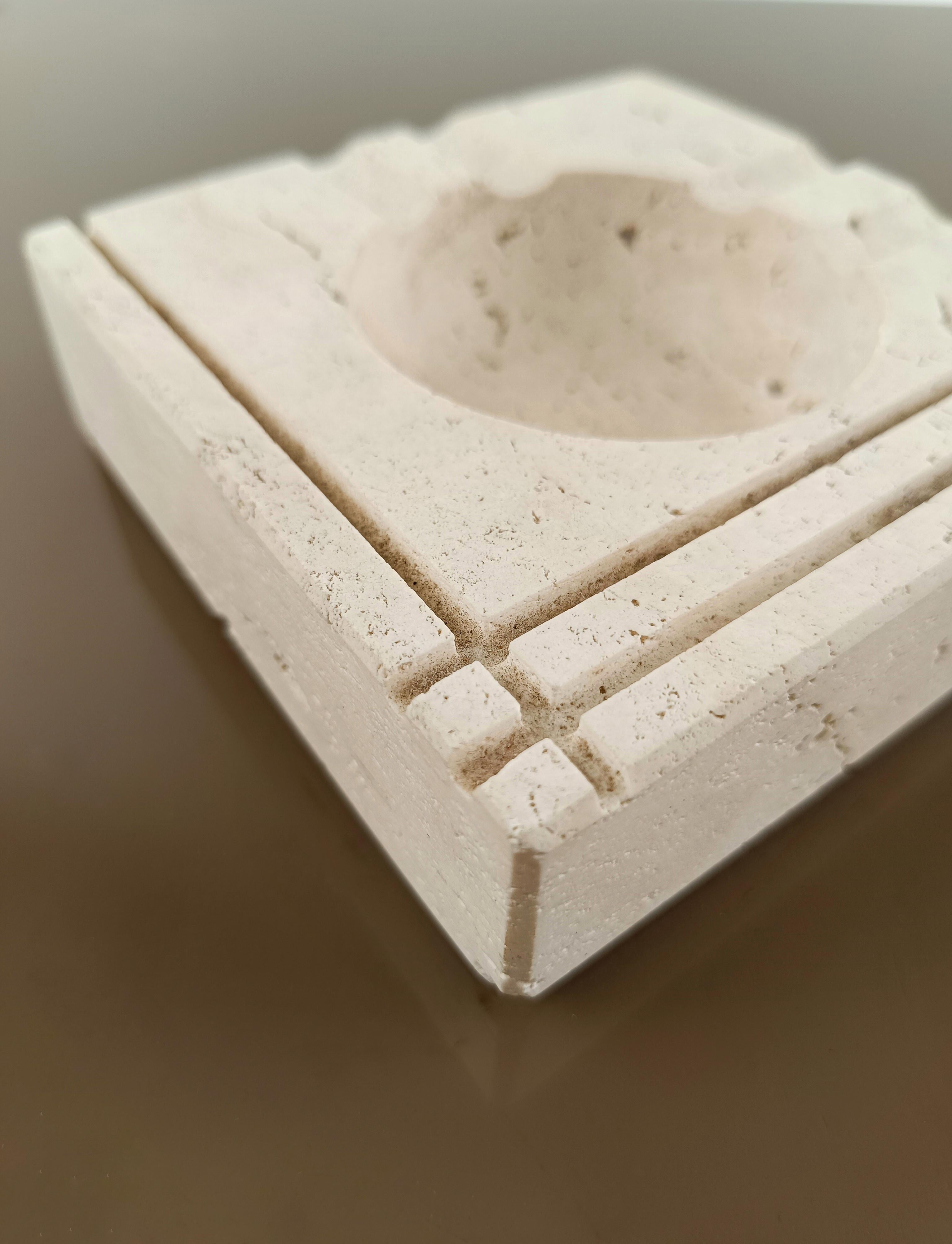 Midcentury Travertine Ashtray in the Style of Fratelli Mannelli, Italy, 1970s For Sale 5