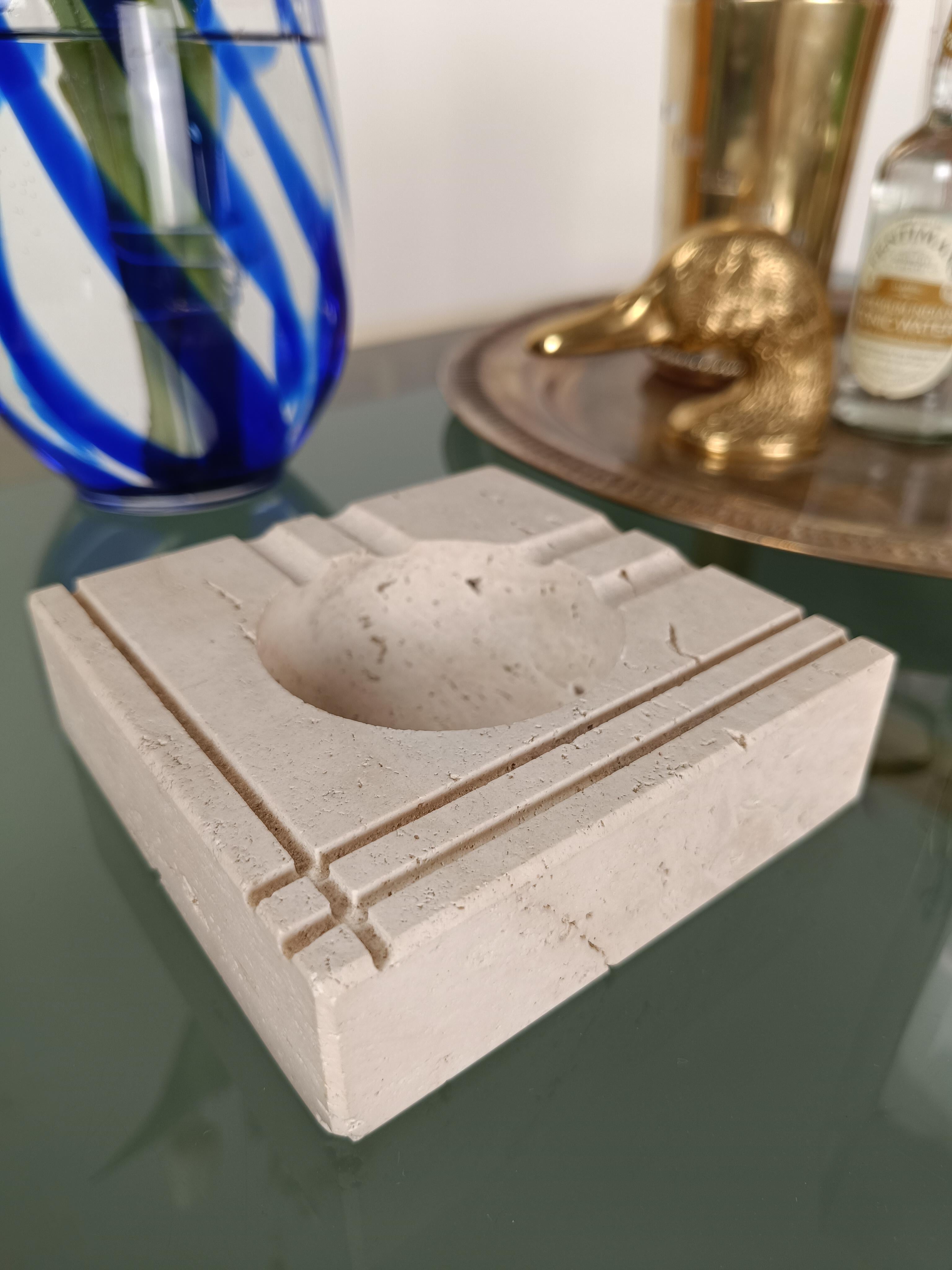 20th Century Midcentury Travertine Ashtray in the Style of Fratelli Mannelli, Italy, 1970s For Sale