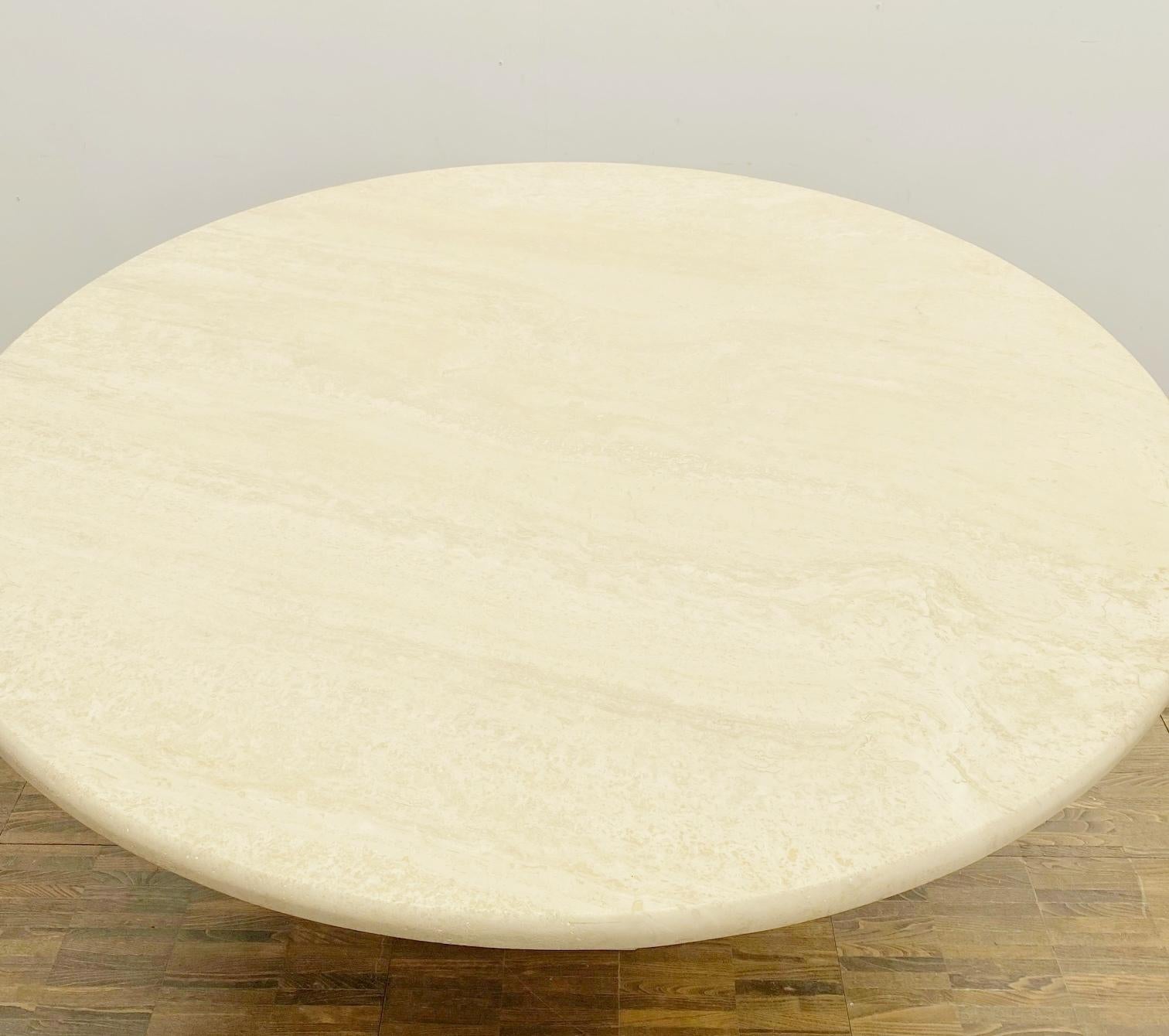 Mid-Century Travertine Coffee Table, Italy 1970s In Good Condition For Sale In Brussels, BE