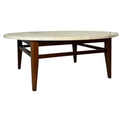 Table basse en travertin du milieu du siècle avec base en noyer