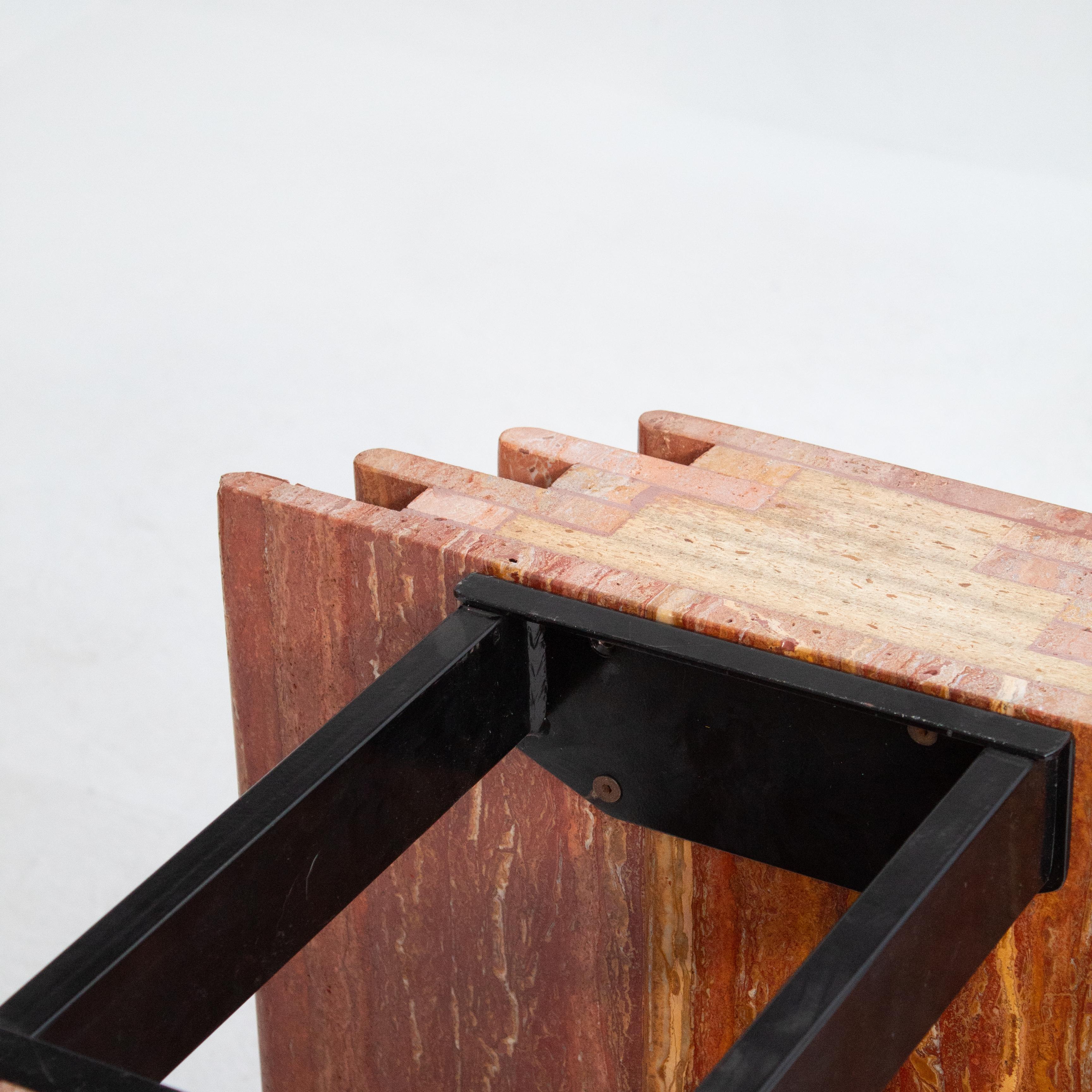 Mid-Century Travertine Dining Table in Rosso Travertino en vente 4