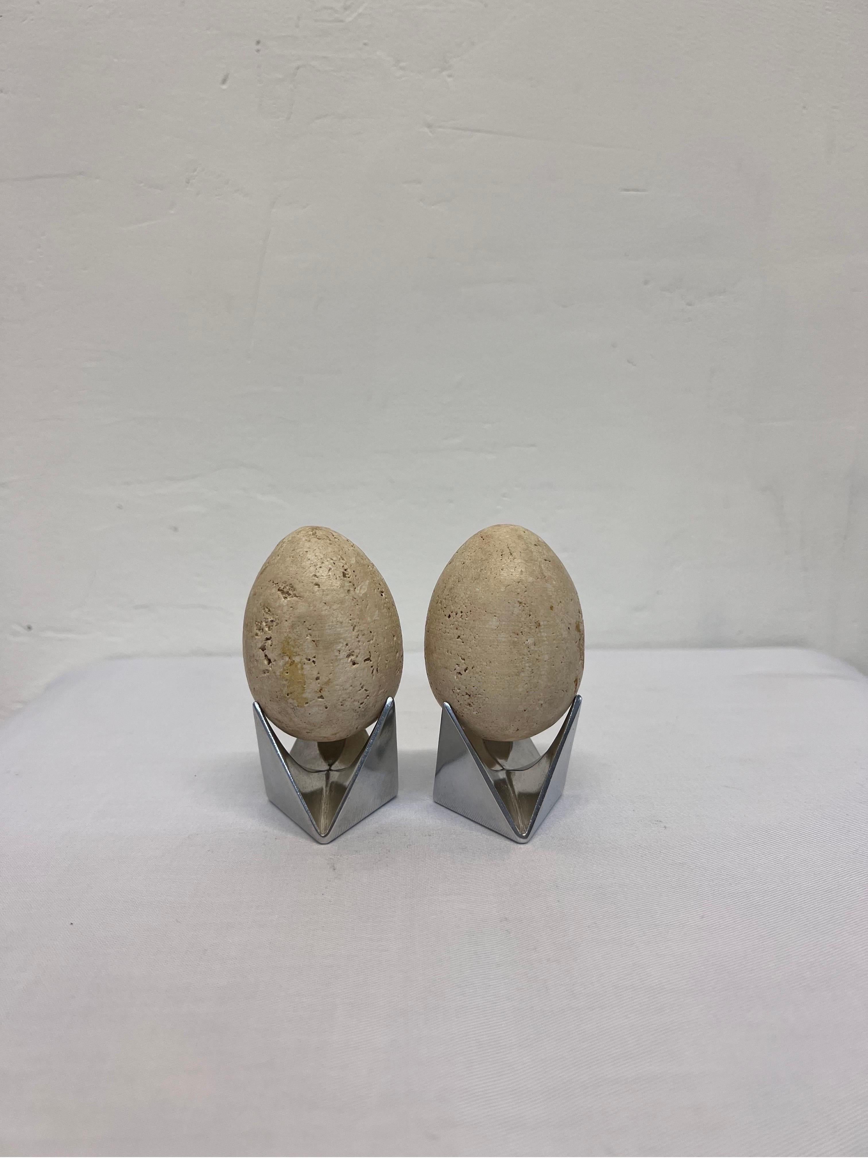 Mid-Century Travertine Egg Sculptures Atop Alessi Roost Egg Cups, a Pair In Good Condition For Sale In Miami, FL