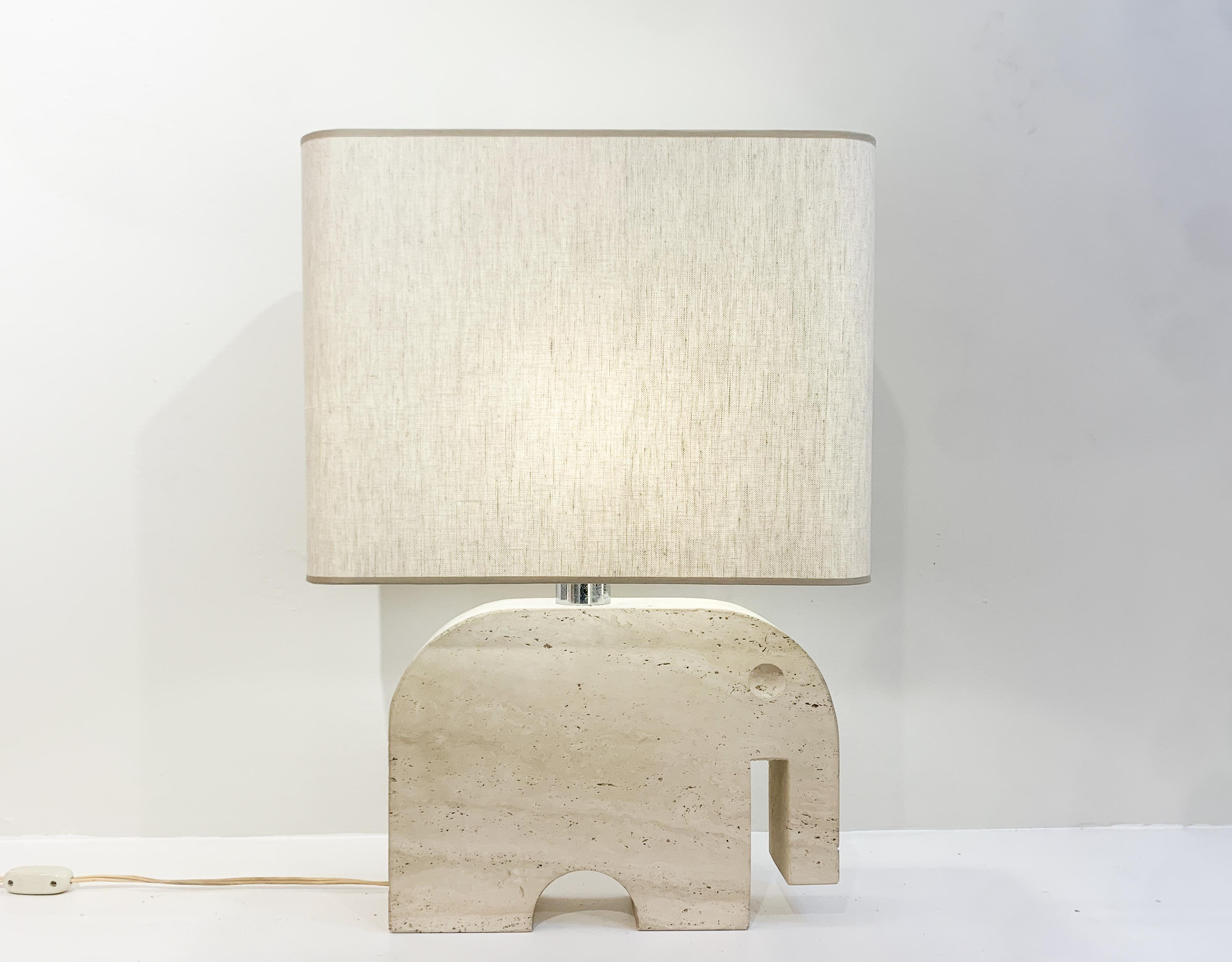 Italian Mid-Century Travertine Elephant Table Lampe by Fratelli Mannelli for Signa For Sale