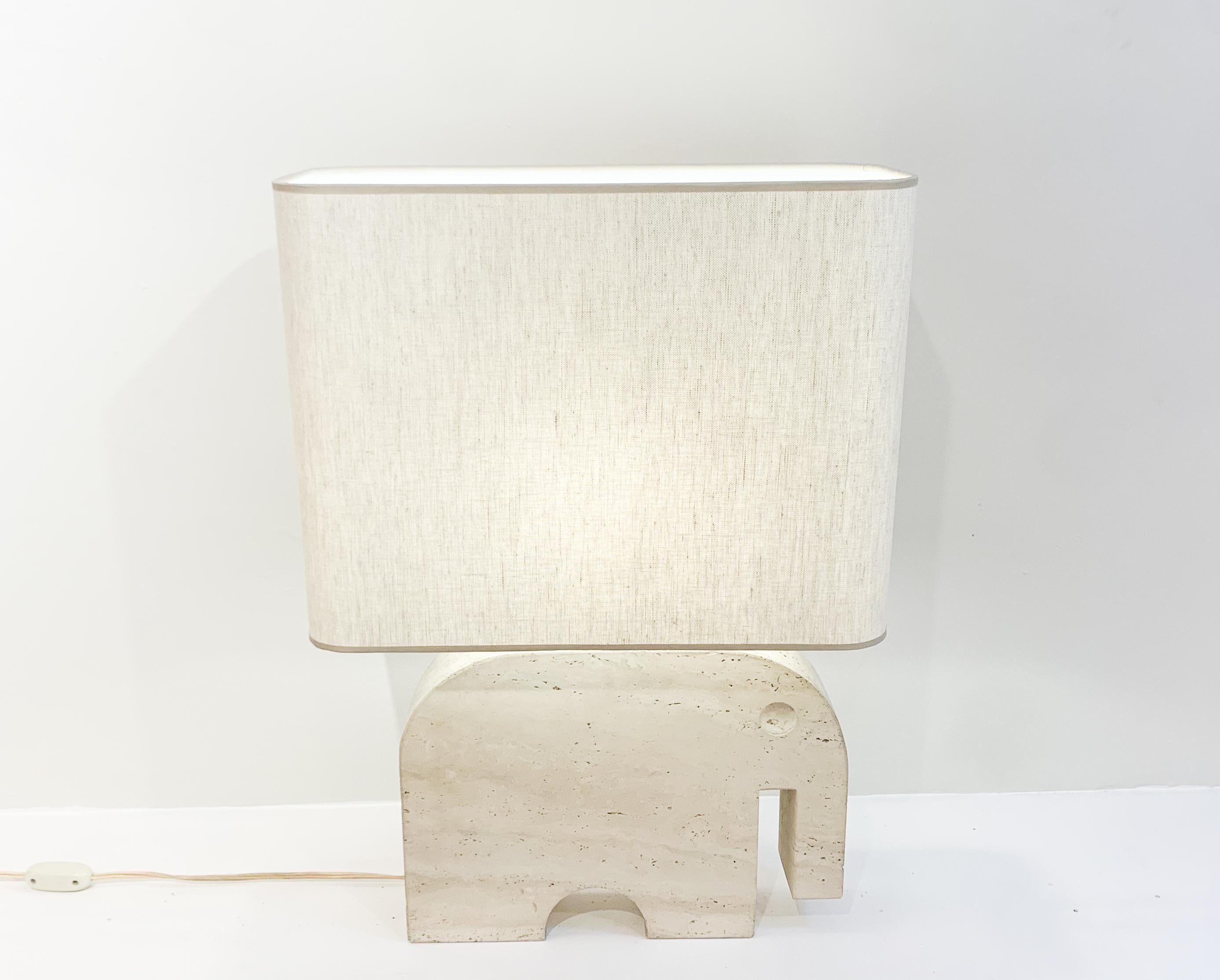 Mid-Century Travertine Elephant Table Lampe by Fratelli Mannelli for Signa In Good Condition For Sale In Brussels, BE
