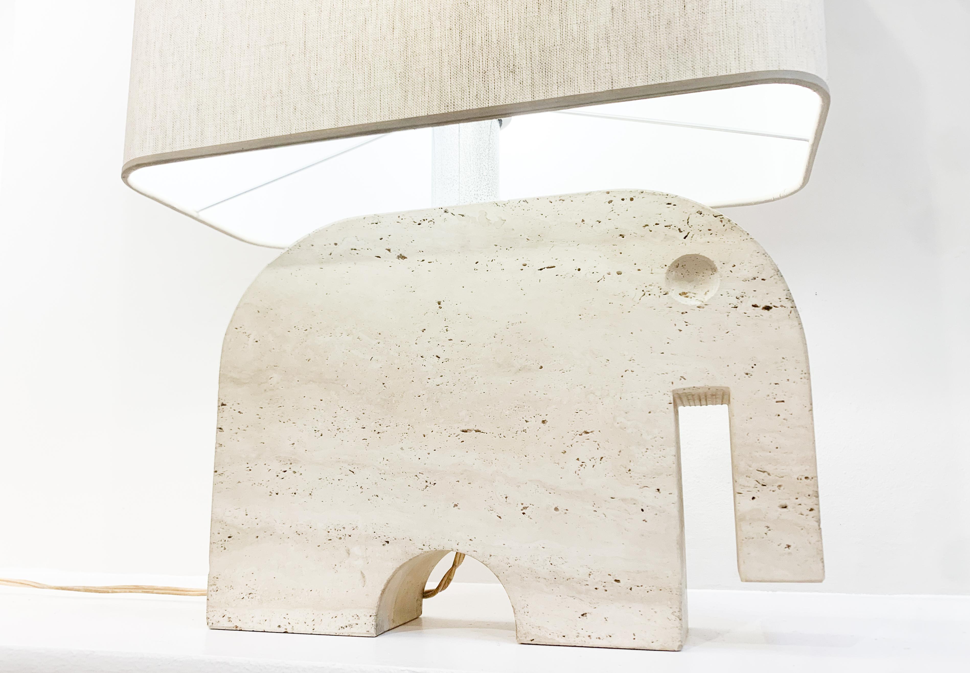 Late 20th Century Mid-Century Travertine Elephant Table Lampe by Fratelli Mannelli for Signa For Sale
