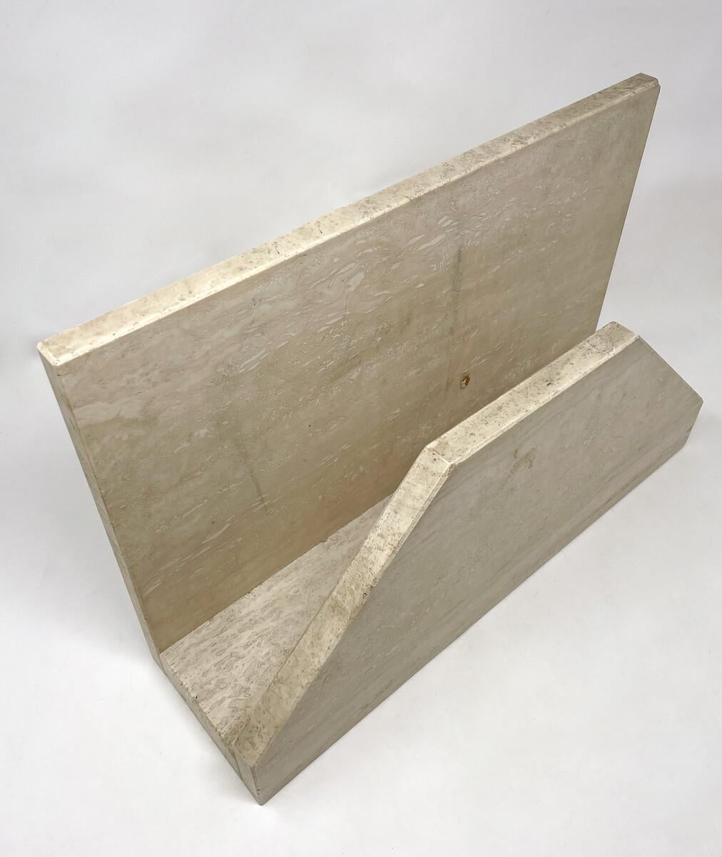 Mid-Century Travertine Magazine Rack, 1970s In Good Condition For Sale In Brussels, BE