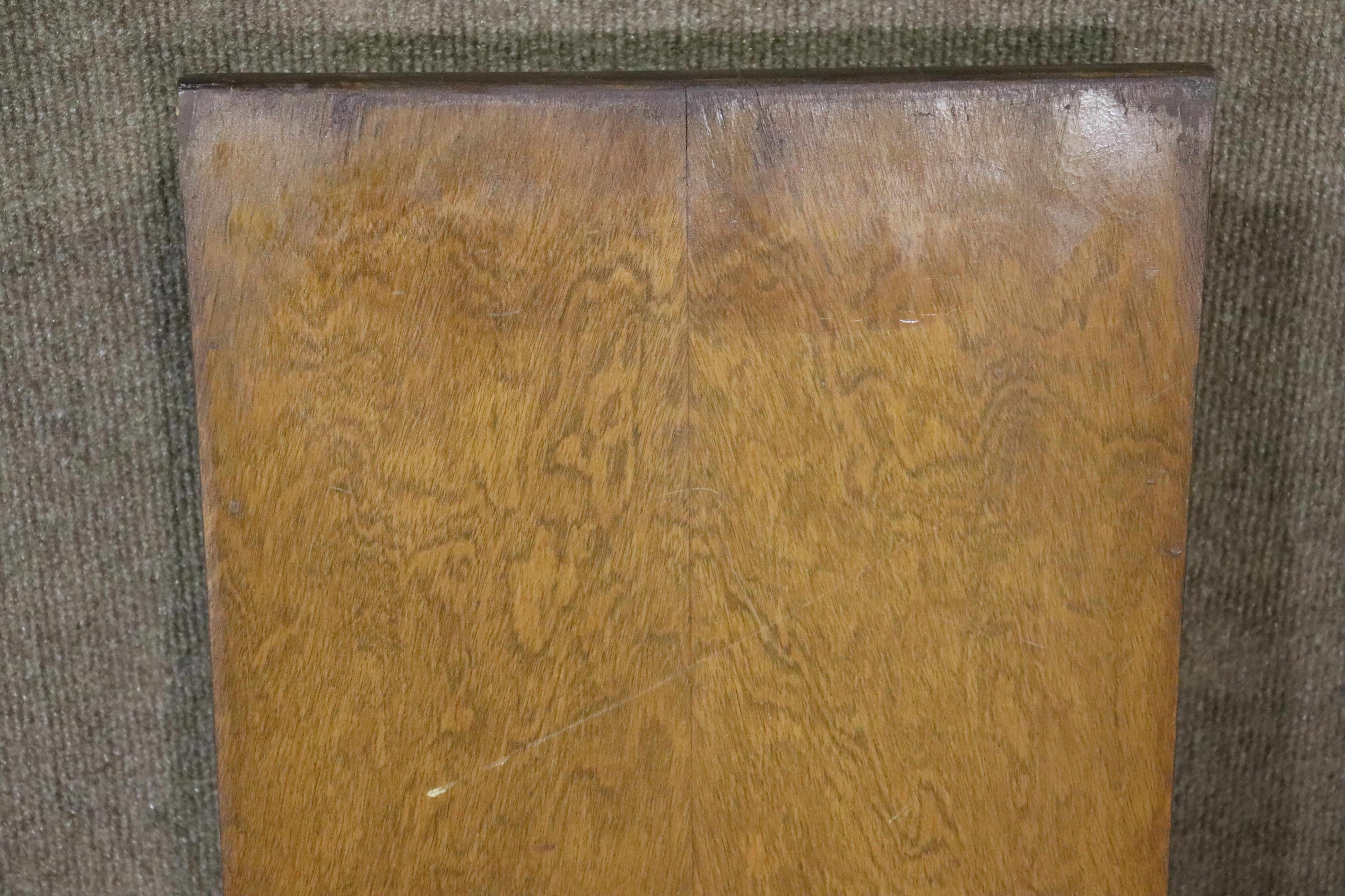 Mesa de comedor con base de caballete de mediados de siglo en venta 4
