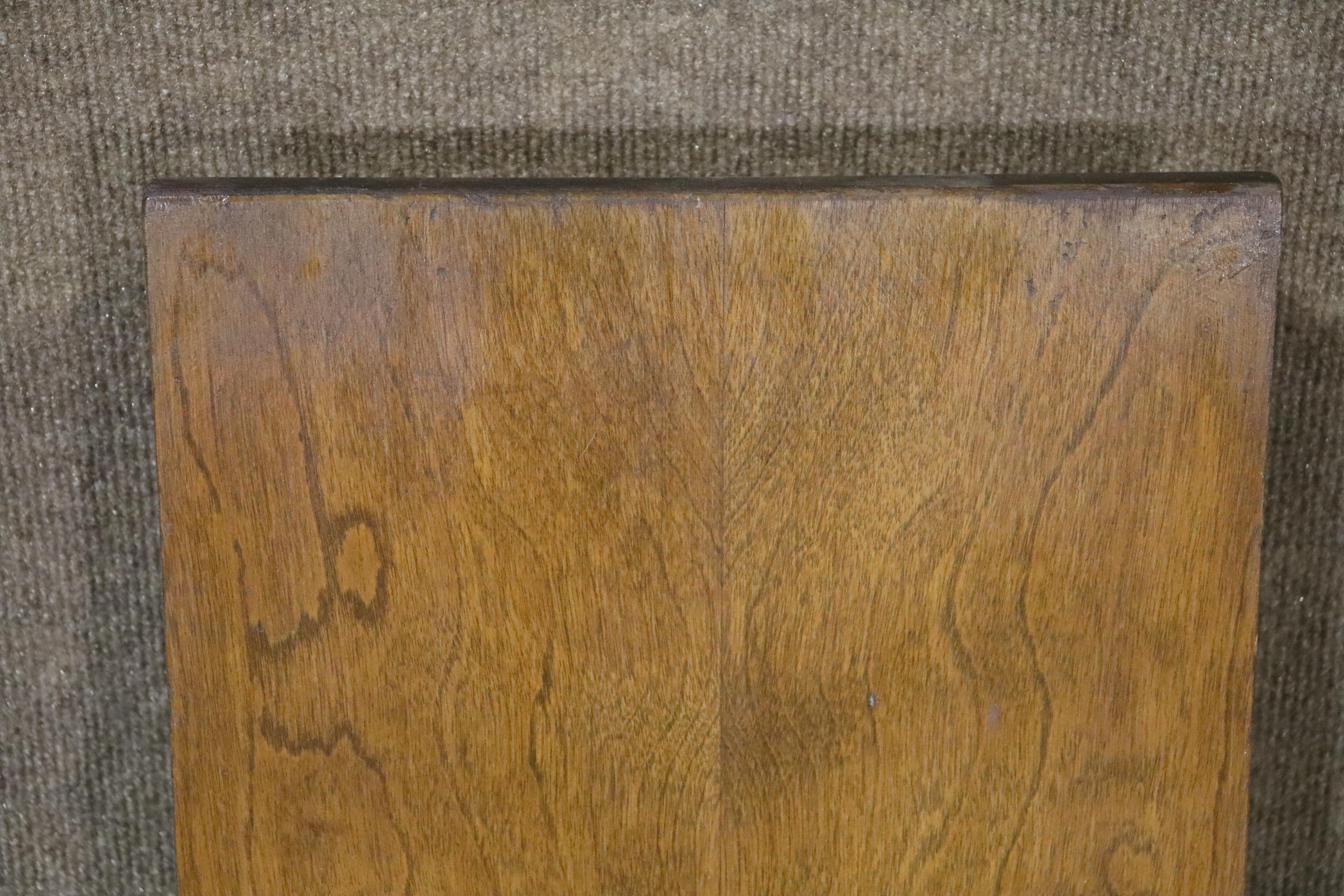 Mesa de comedor con base de caballete de mediados de siglo en venta 3