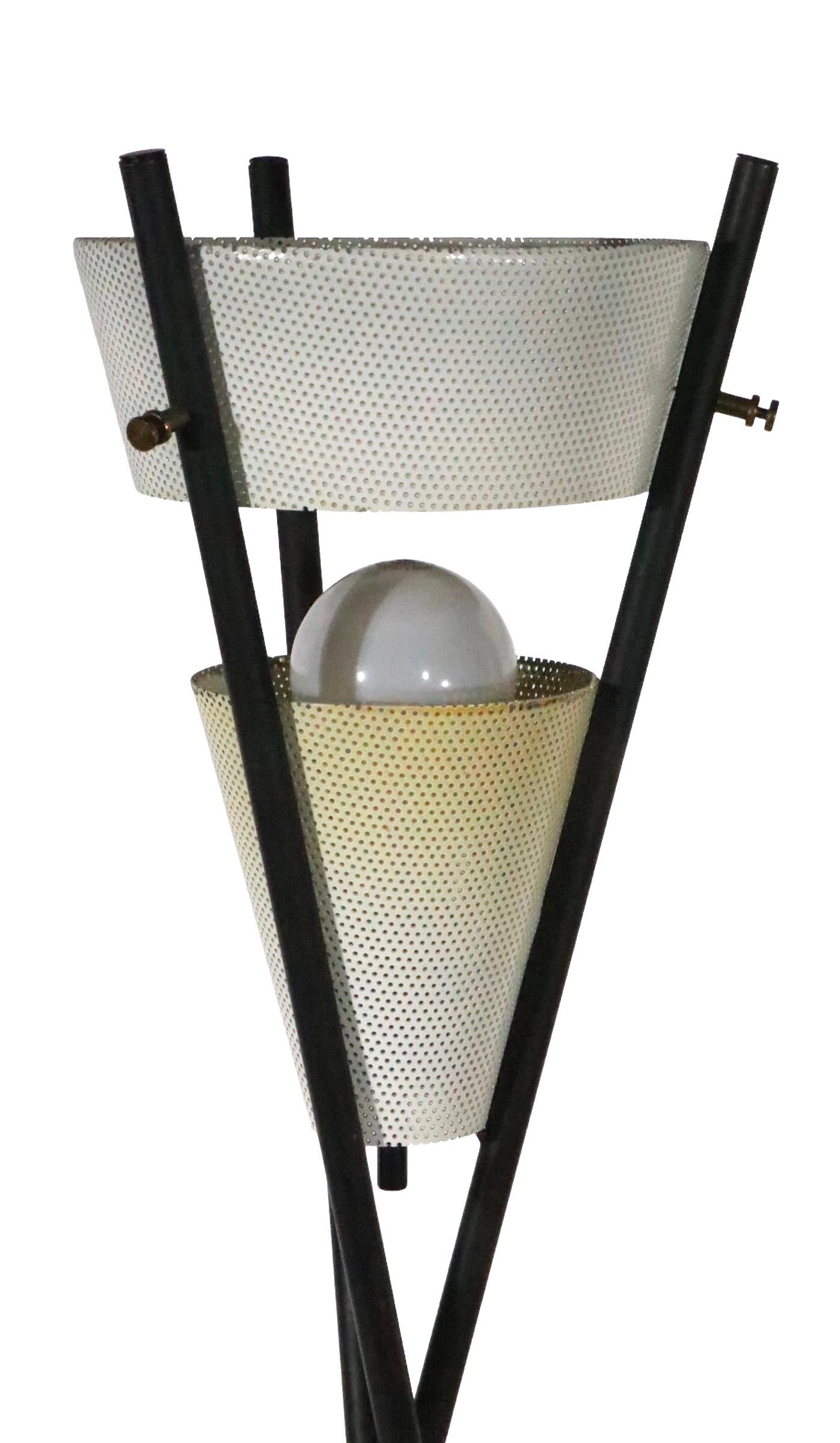 Mid-Century Modern Lampe de bureau à trois pieds du milieu du siècle dernier de Gerald Thurston pour Lightolier, années 1950 en vente