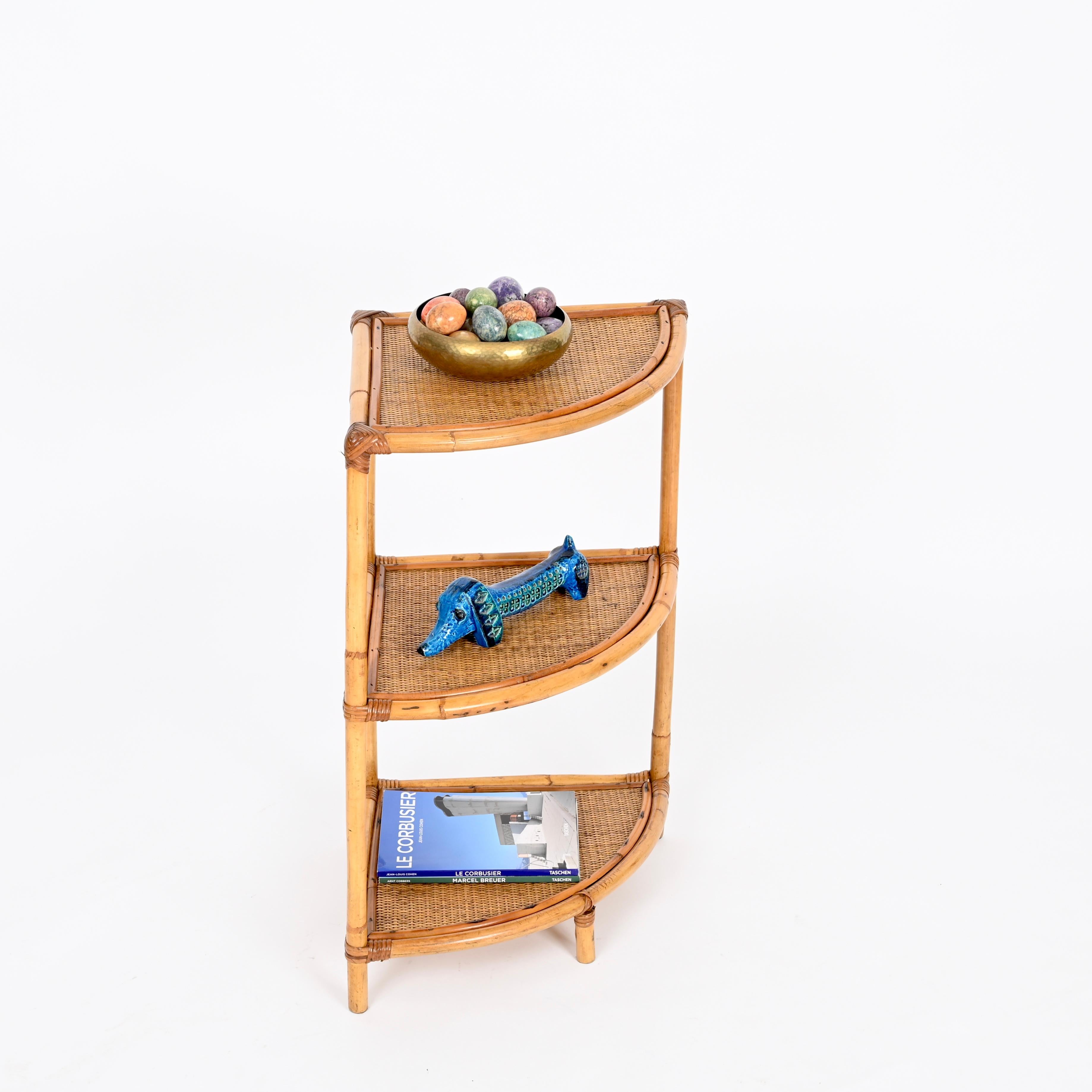 Mid-Century Modern Mid-Century Triangular Bamboo and Rattan Italian Corner Bookcase Shelf, 1970s For Sale