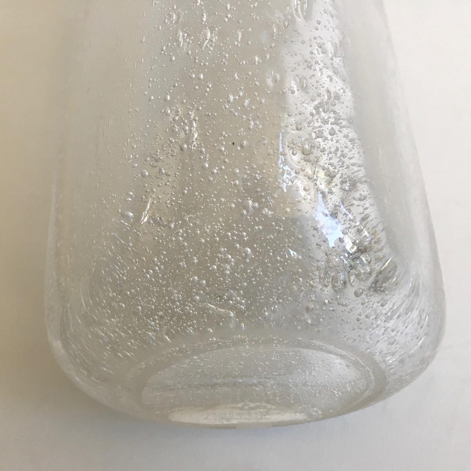 XX secolo Vaso di vetro trasparente triangolare modernista di Art Deco Schneider, firmato in vendita