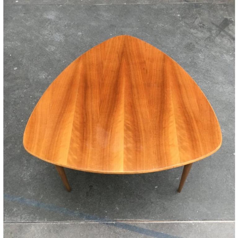 Mid-Century Modern Table basse tripode du milieu du siècle dernier, années 1960 en vente