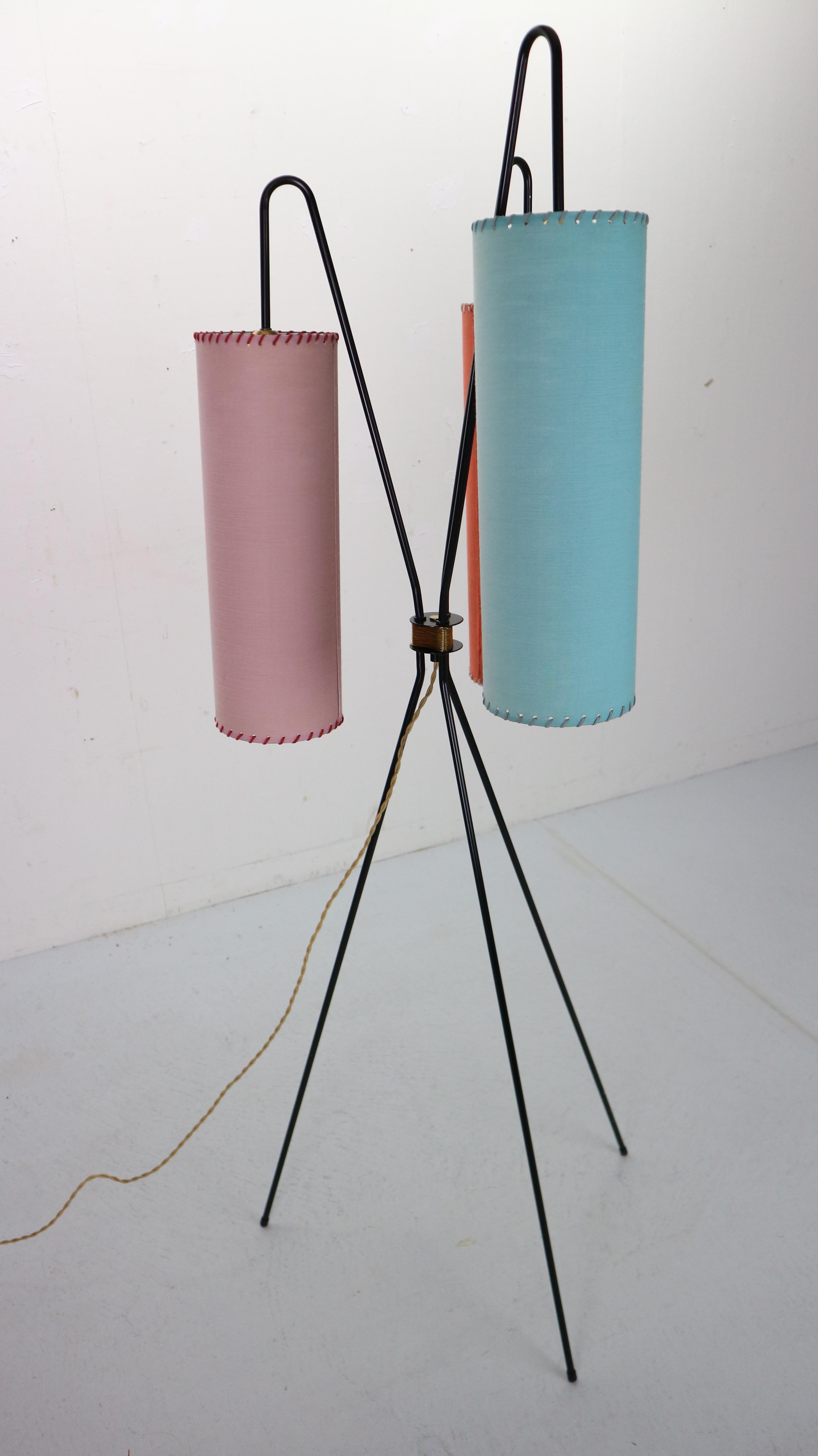 Midcentury Tripod Floor Lamp, 1950s, France In Good Condition In The Hague, NL