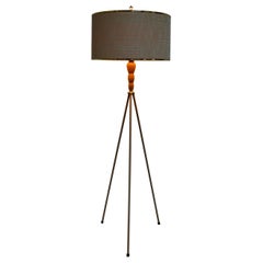 Mid Century Tripod Lamp