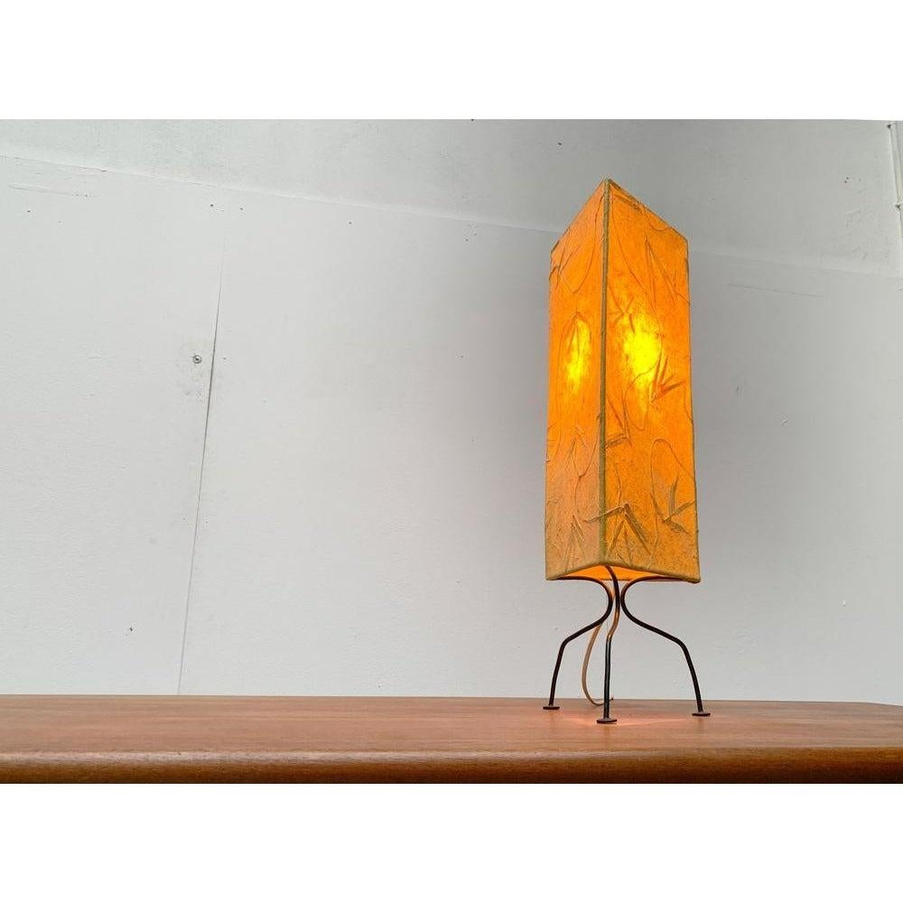 20th Century Mid-Century Tripod Paper Table Lamp, 1960s For Sale
