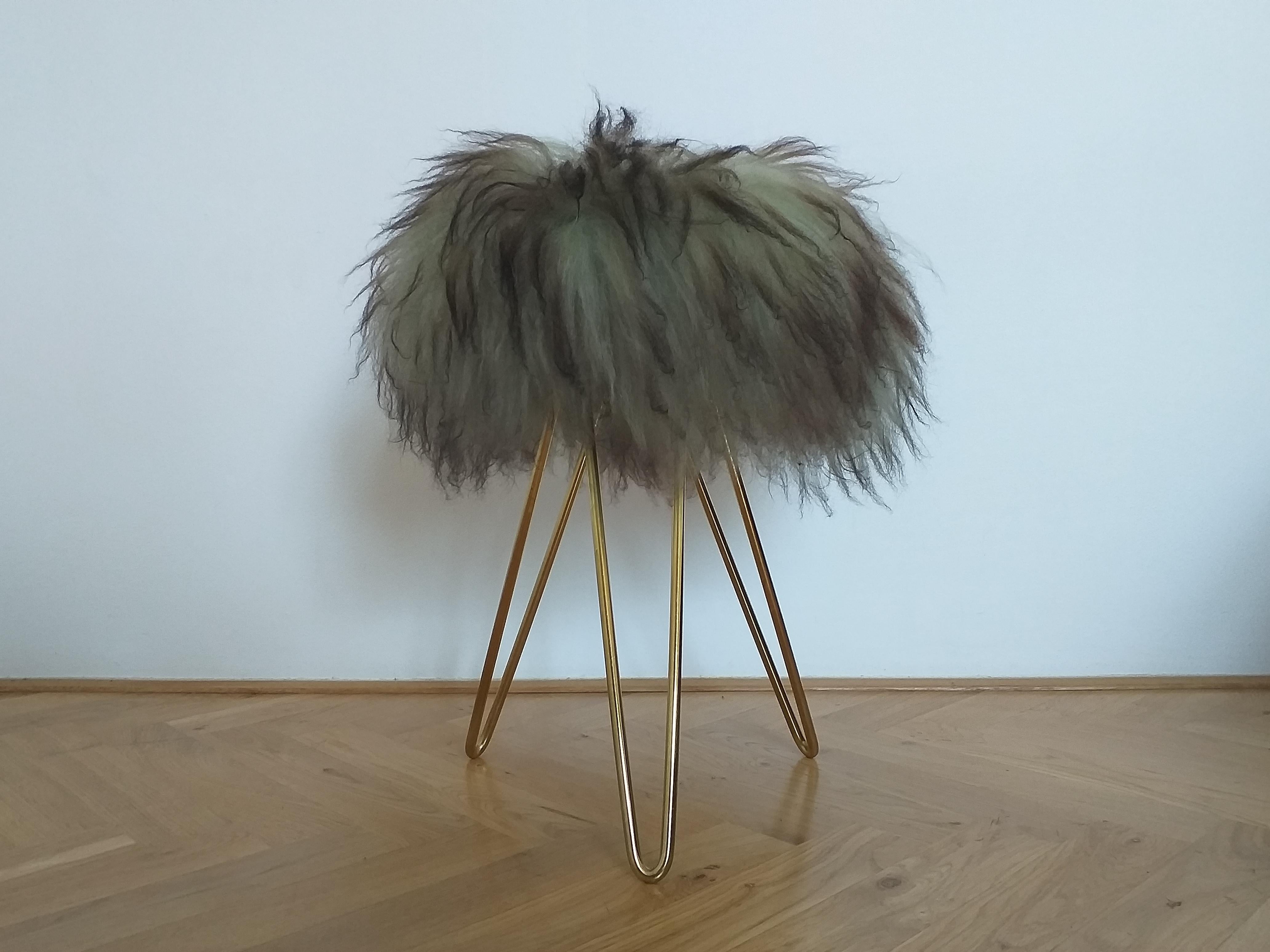 Midcentury Tripod Tabouret or Stool Hair, France, 1970s In Good Condition For Sale In Praha, CZ