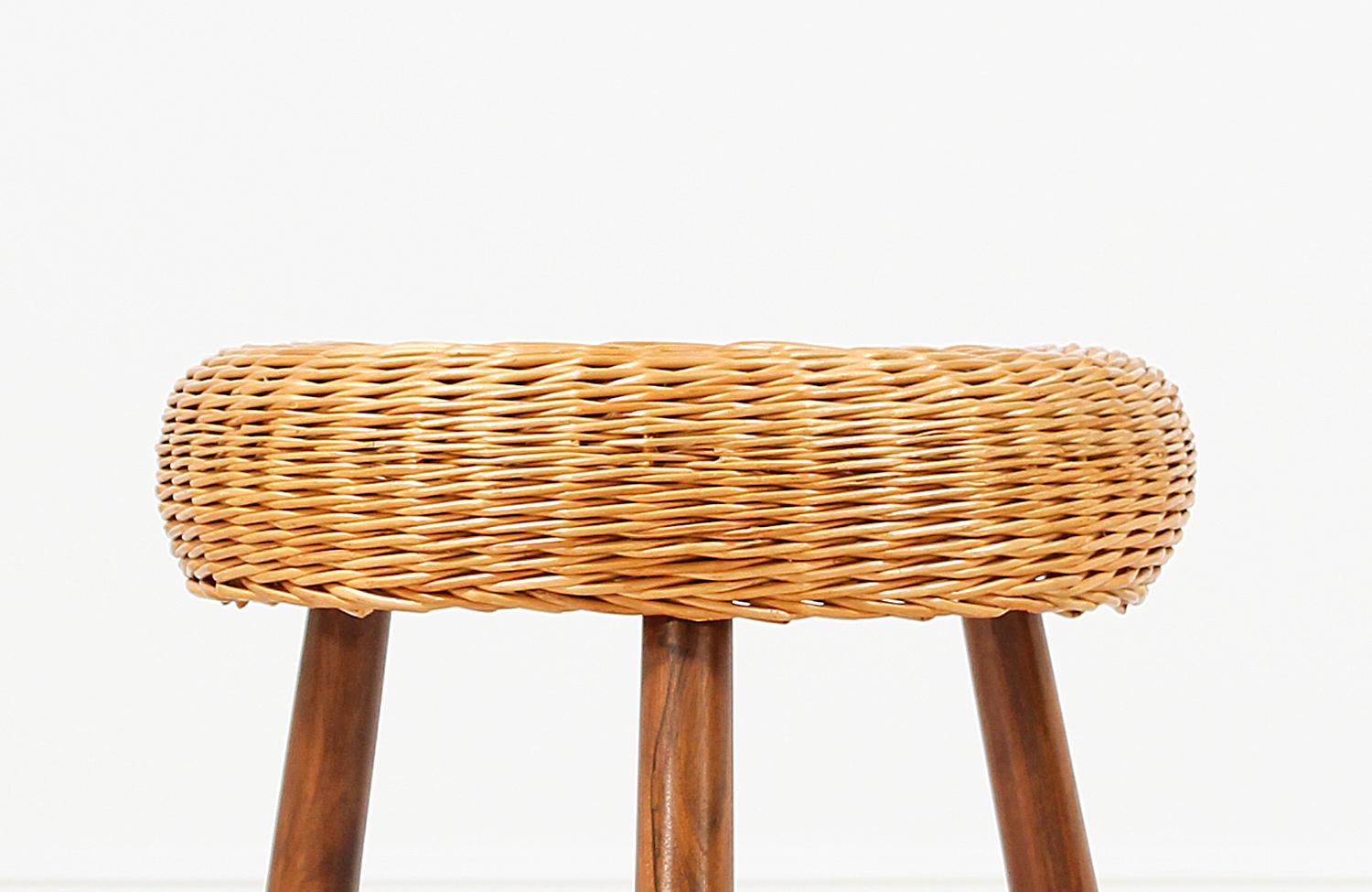 Midcentury Tripod Wicker Stool In Excellent Condition In Los Angeles, CA