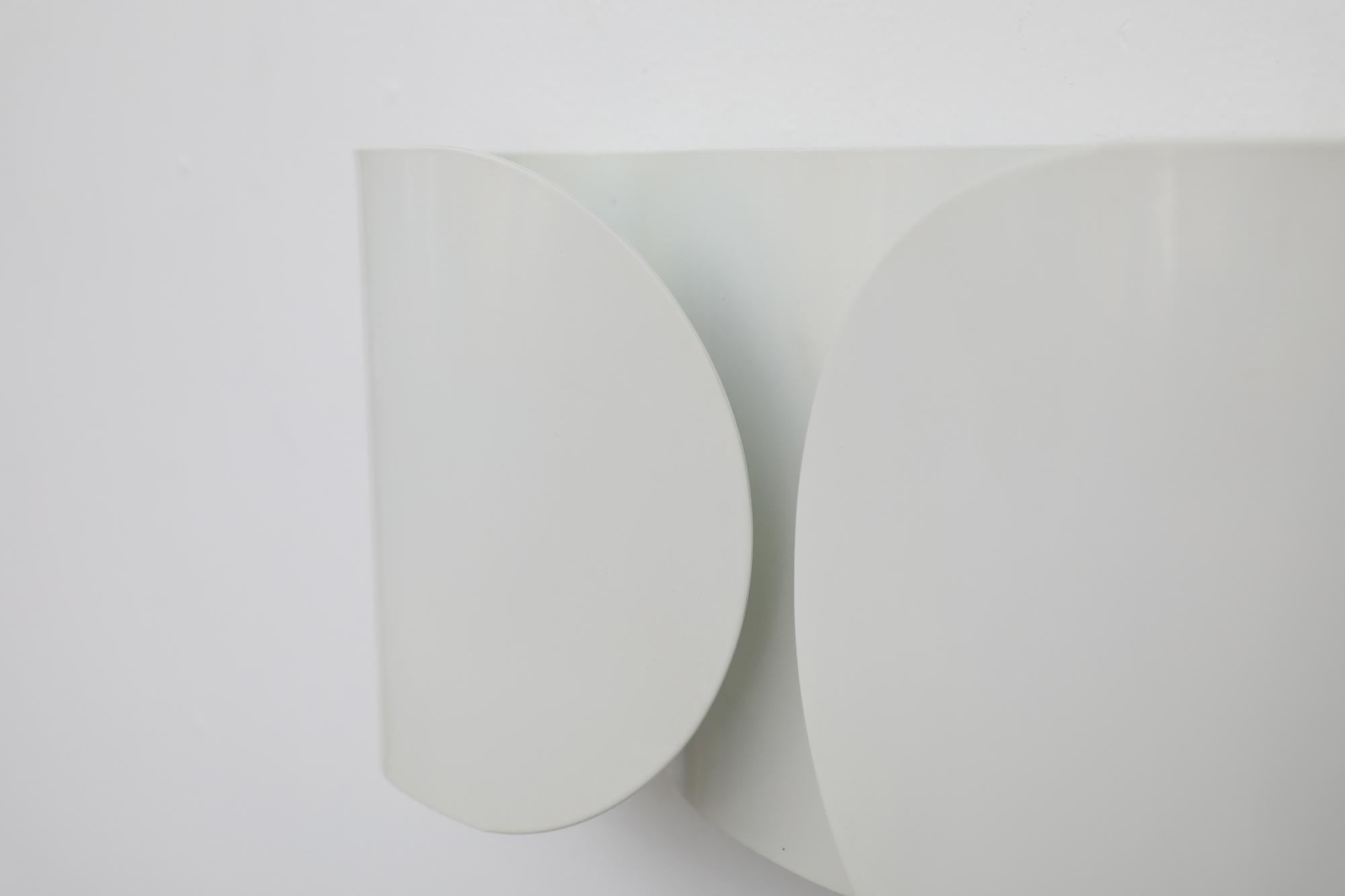 Original Mid-Century White TS-Foglio Wall Lamps by Tobia Scarpa for Flos, 1960s For Sale 4
