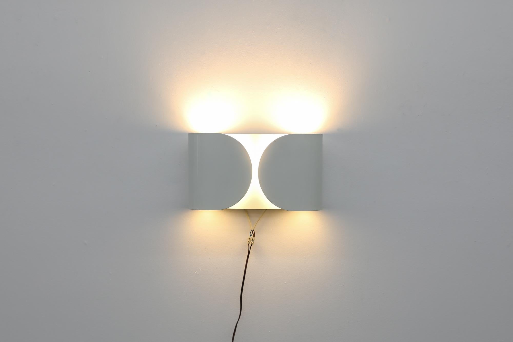Mid-Century Modern Original Mid-Century White TS-Foglio Wall Lamps by Tobia Scarpa for Flos, 1960s For Sale