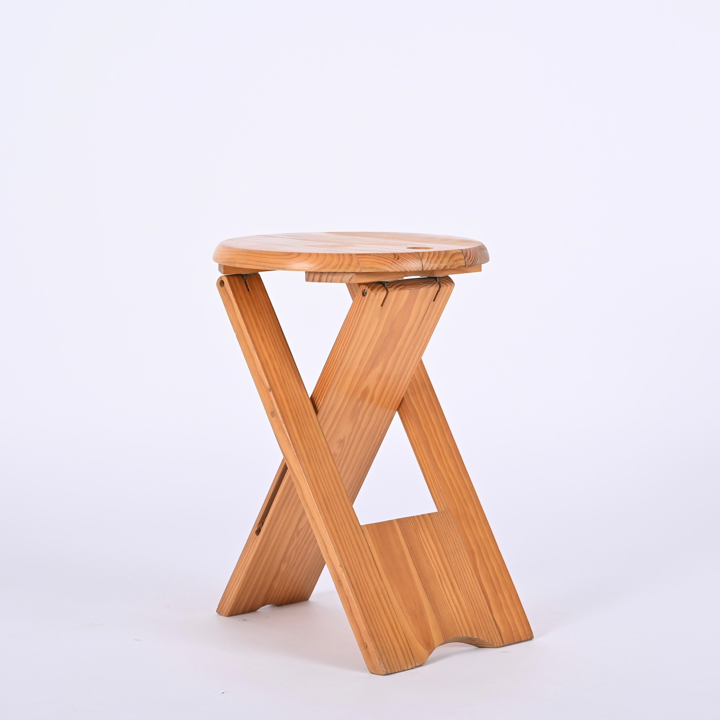 Mid-Century Modern Mid-Century Ts Folding Stool by Roger Tallon for Sentou, France 1970s For Sale