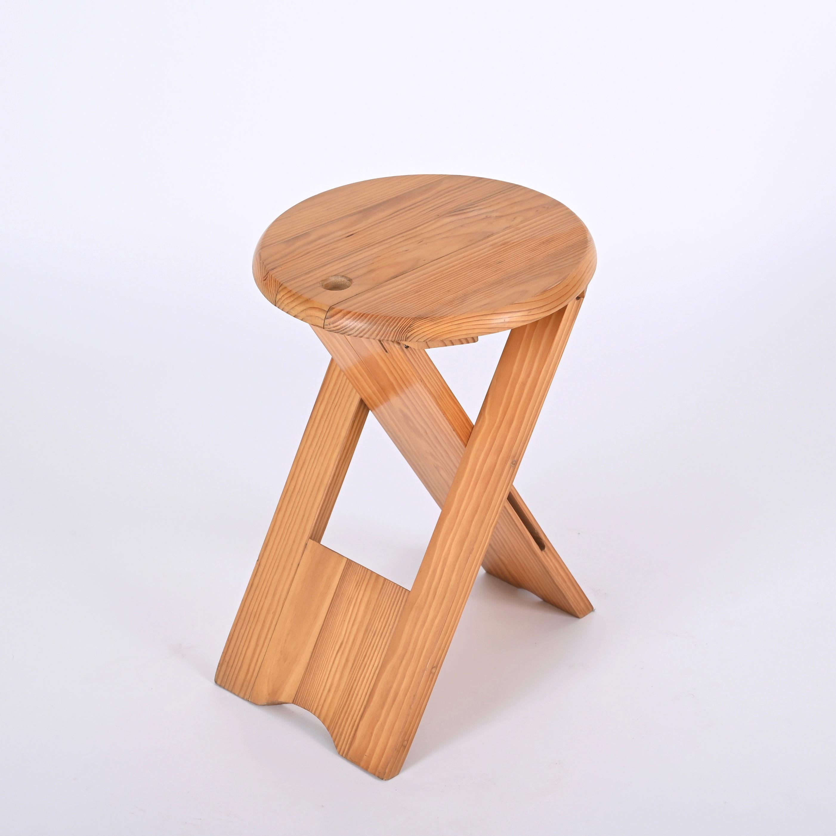 20th Century Mid-Century Ts Folding Stool by Roger Tallon for Sentou, France 1970s For Sale