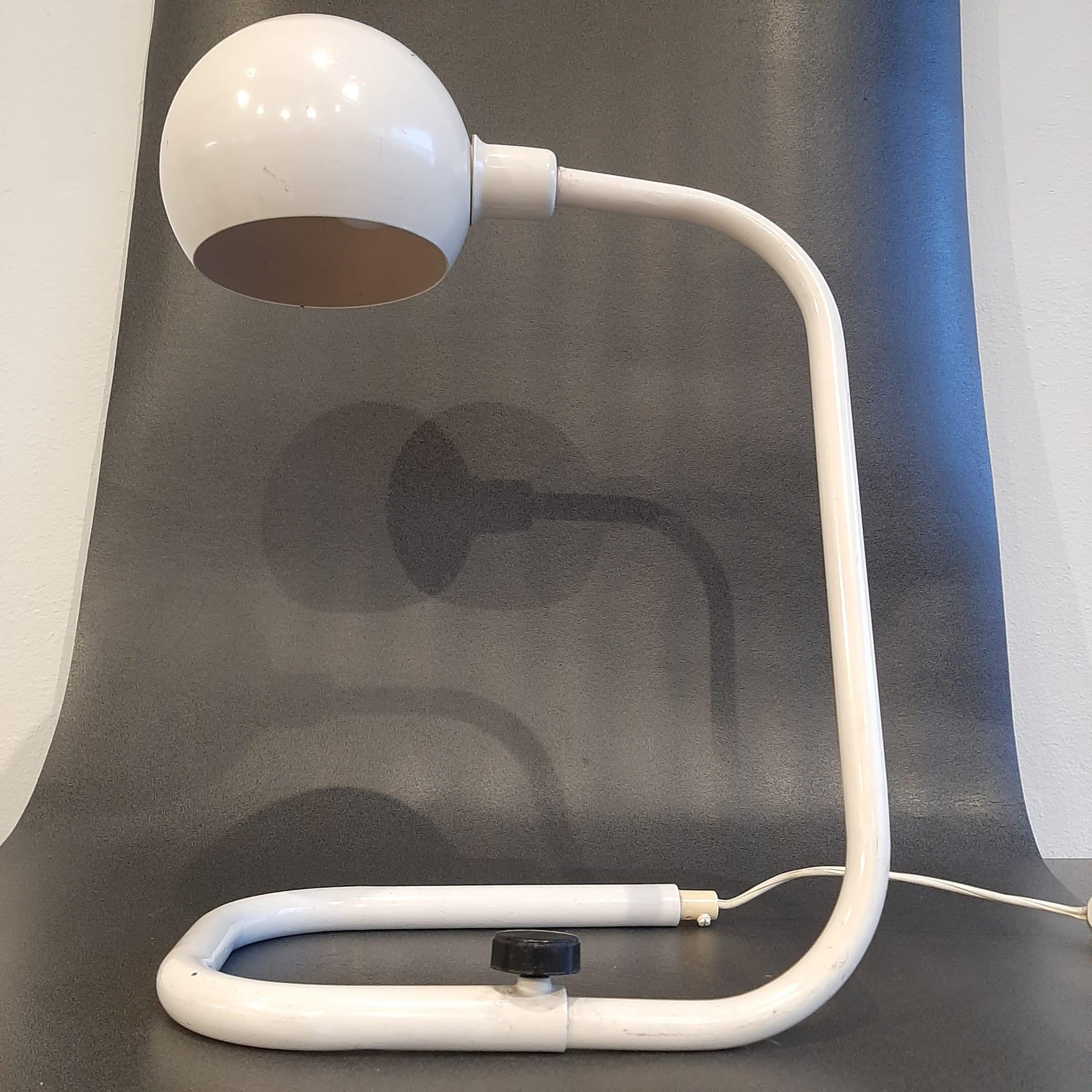 lámpara tubular de mediados de siglo en Bueno estado para la venta en MIJDRECHT, NL
