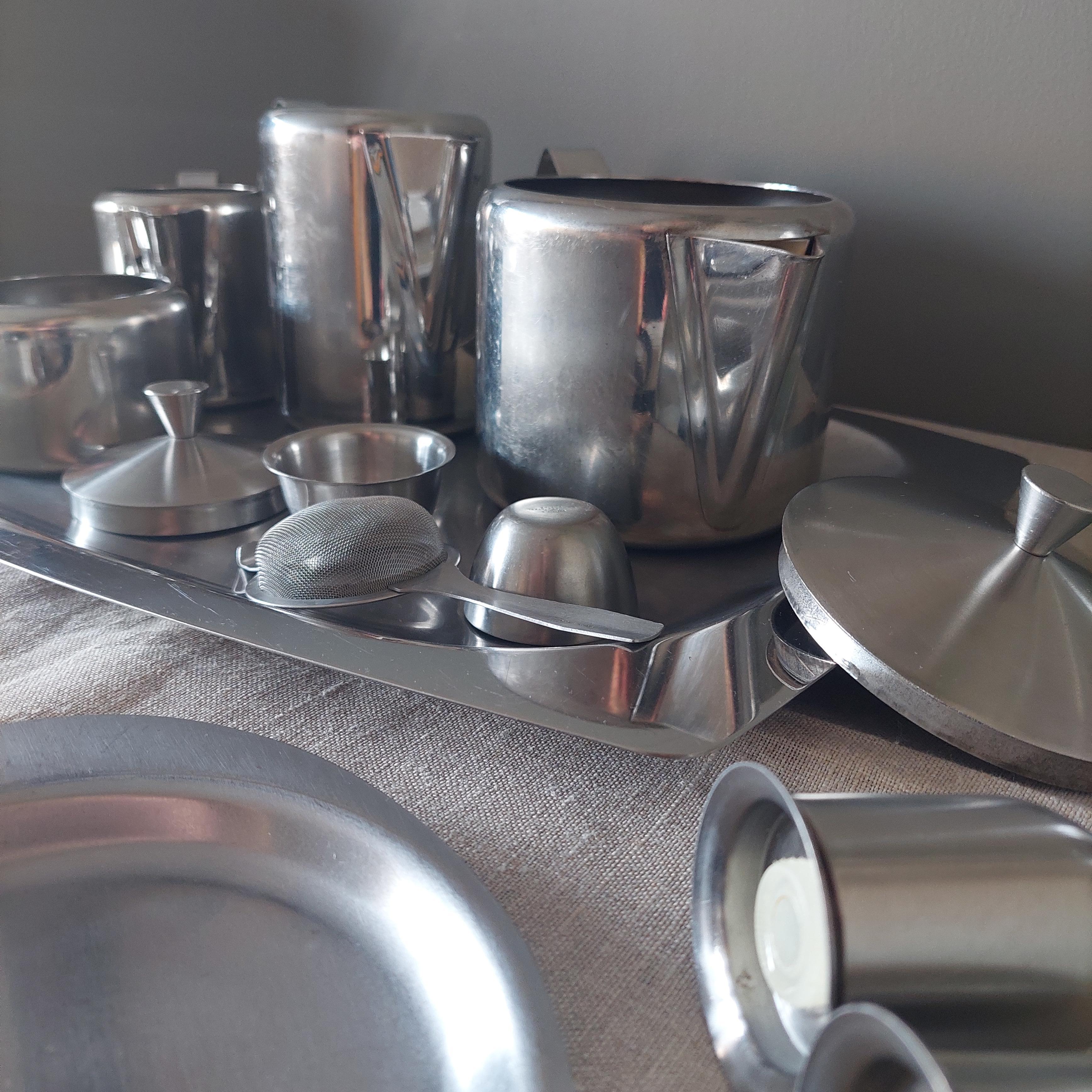 Mid-Century Tudor Knight Stainless Steel Breakfast Tea Coffee Set Service, 60s For Sale 1