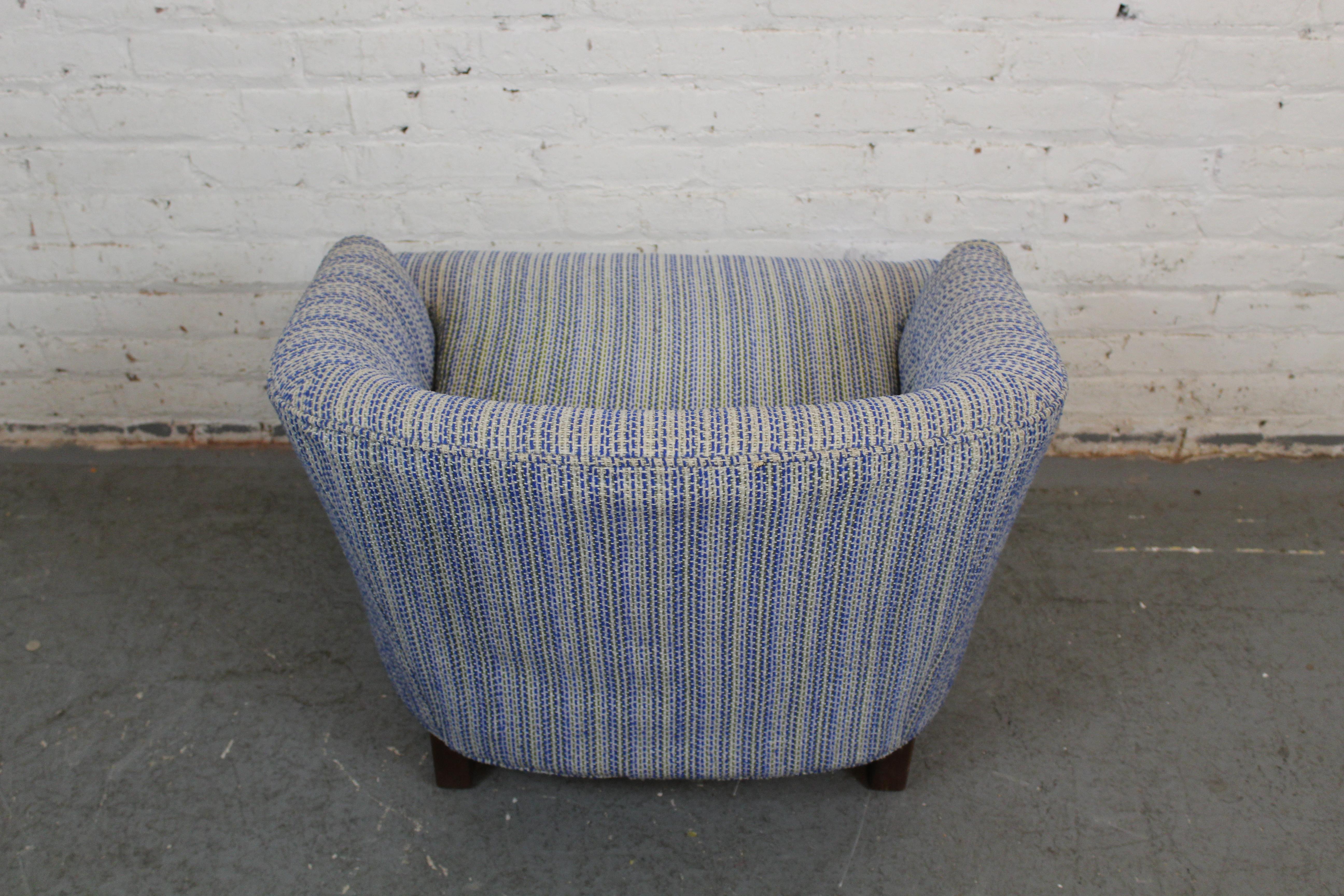20th Century Mid-Century Tufted Monroe Chair by Selig Furniture For Sale